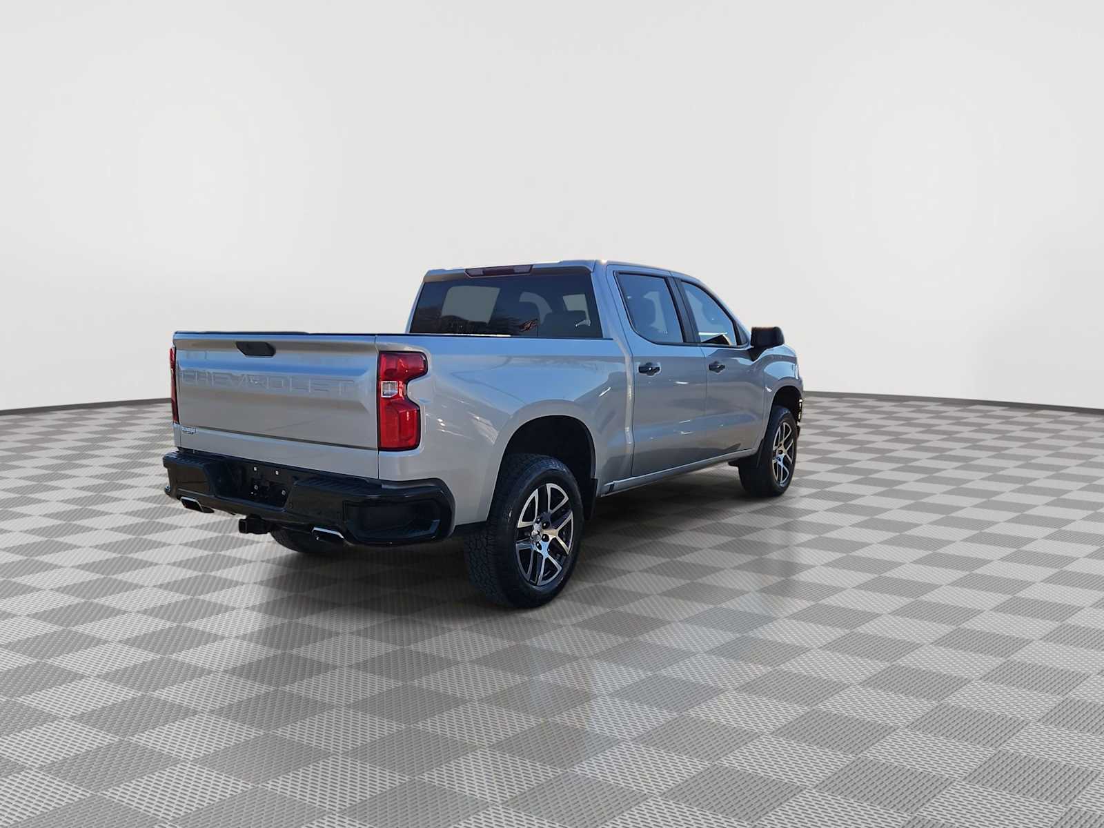 Thumbnail: 2019 Chevrolet Silverado 1500 - 8