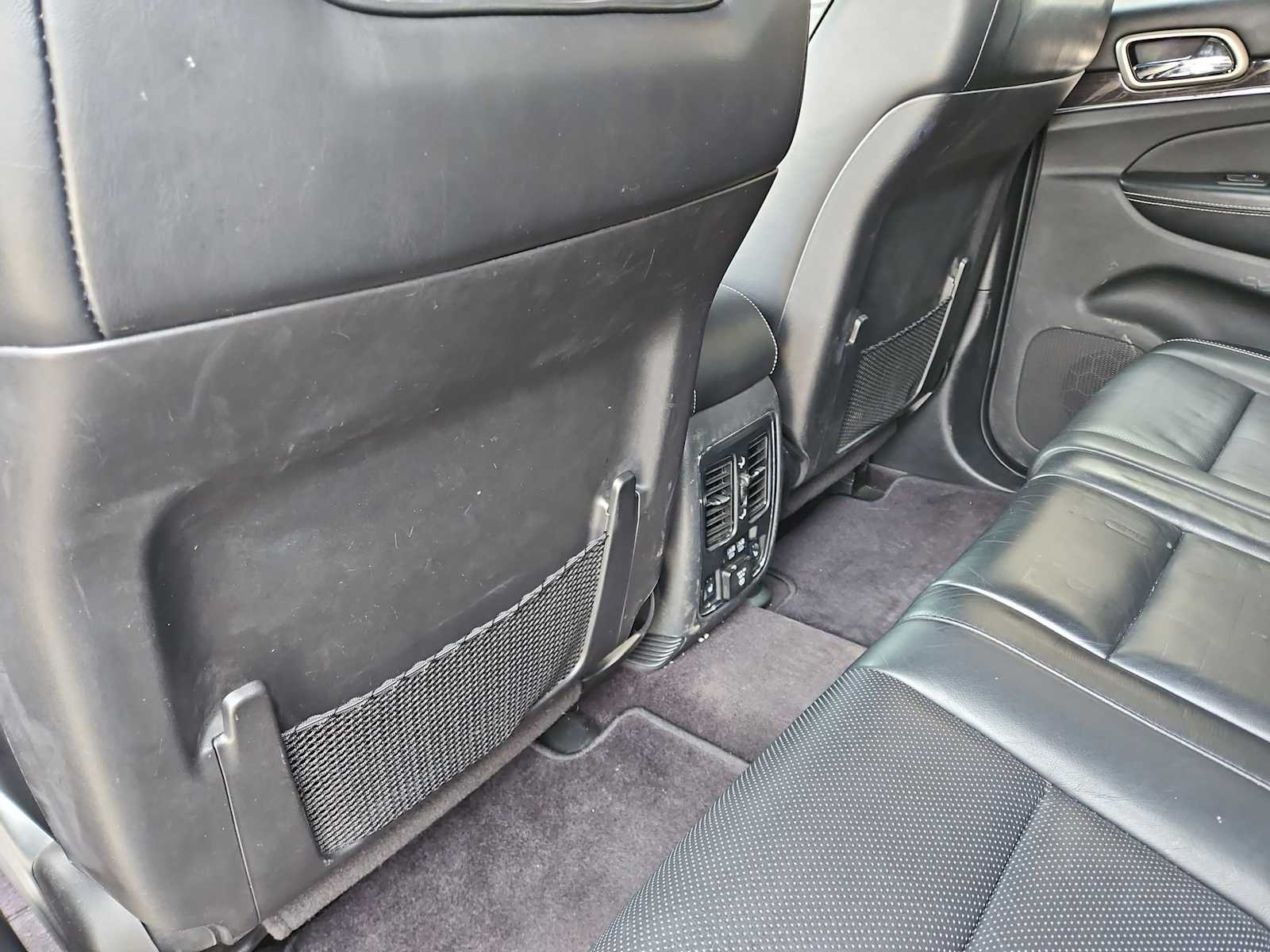 Thumbnail: 2015 Jeep Grand Cherokee - 18