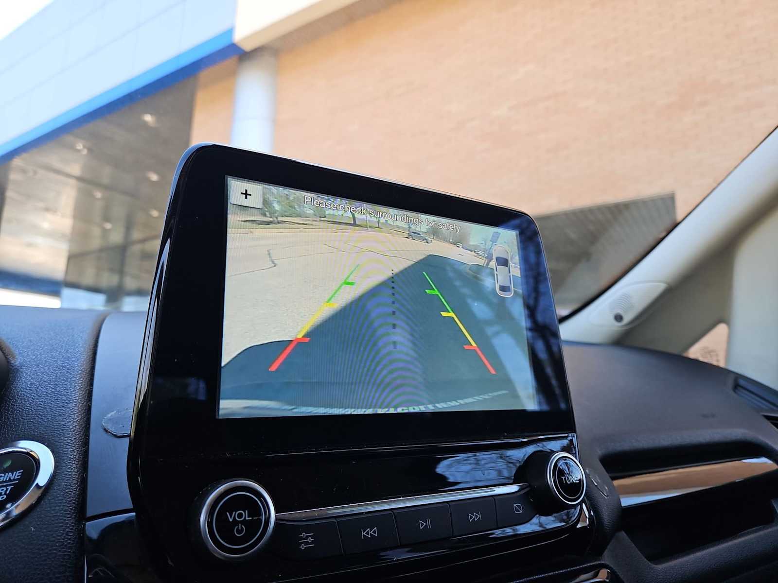 Thumbnail: 2019 Ford EcoSport - 31