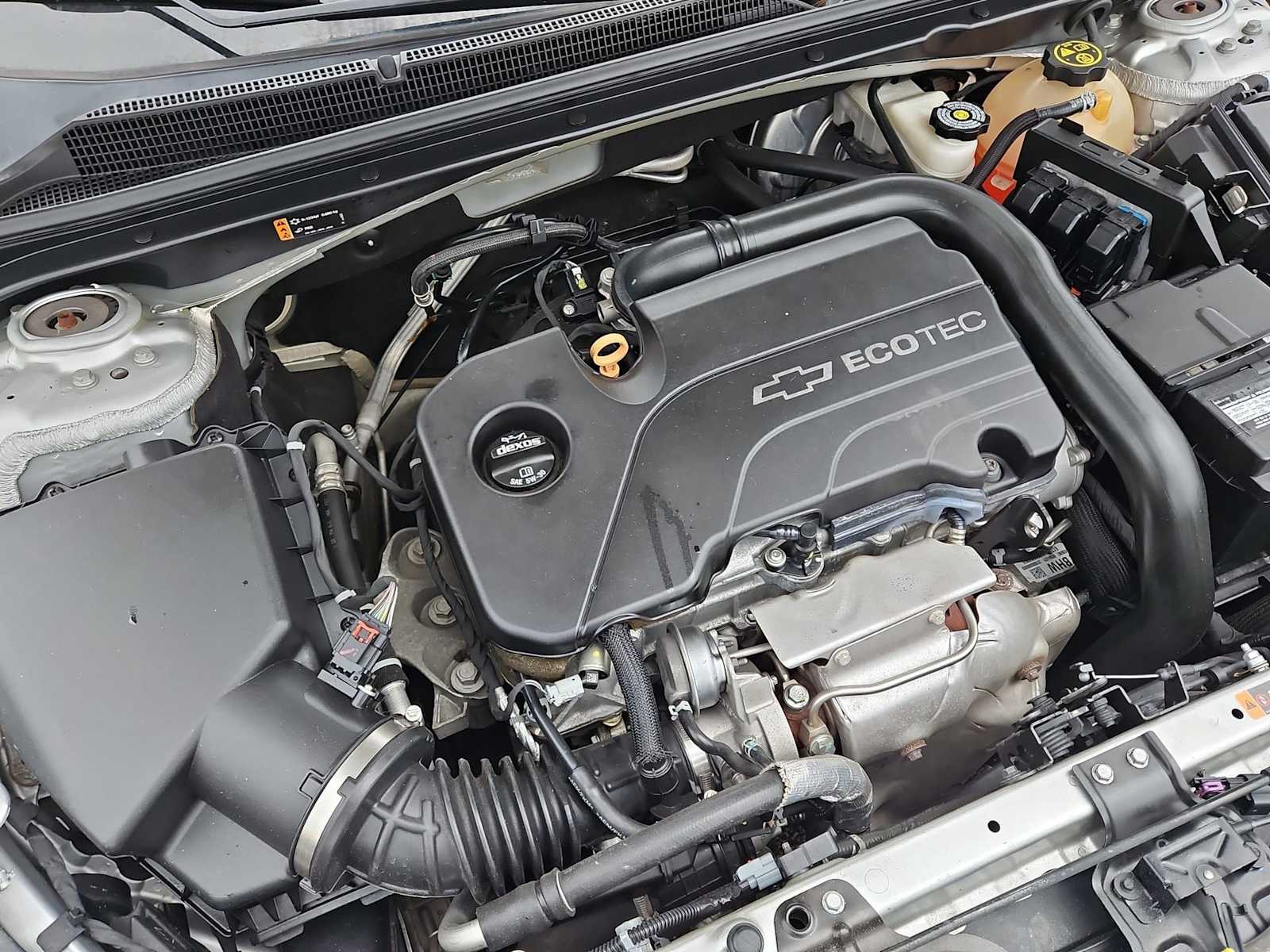 Thumbnail: 2017 Chevrolet Malibu - 14