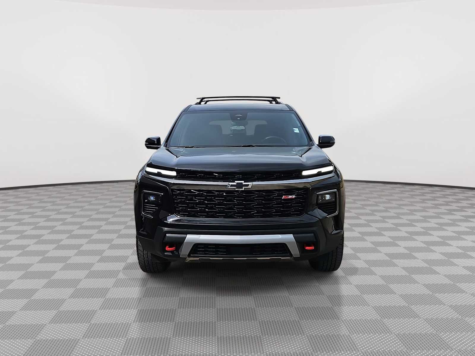 Thumbnail: 2025 Chevrolet Traverse - 3