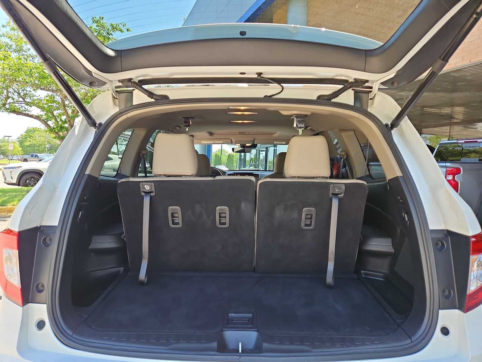 Thumbnail: 2021 Honda Pilot - 35