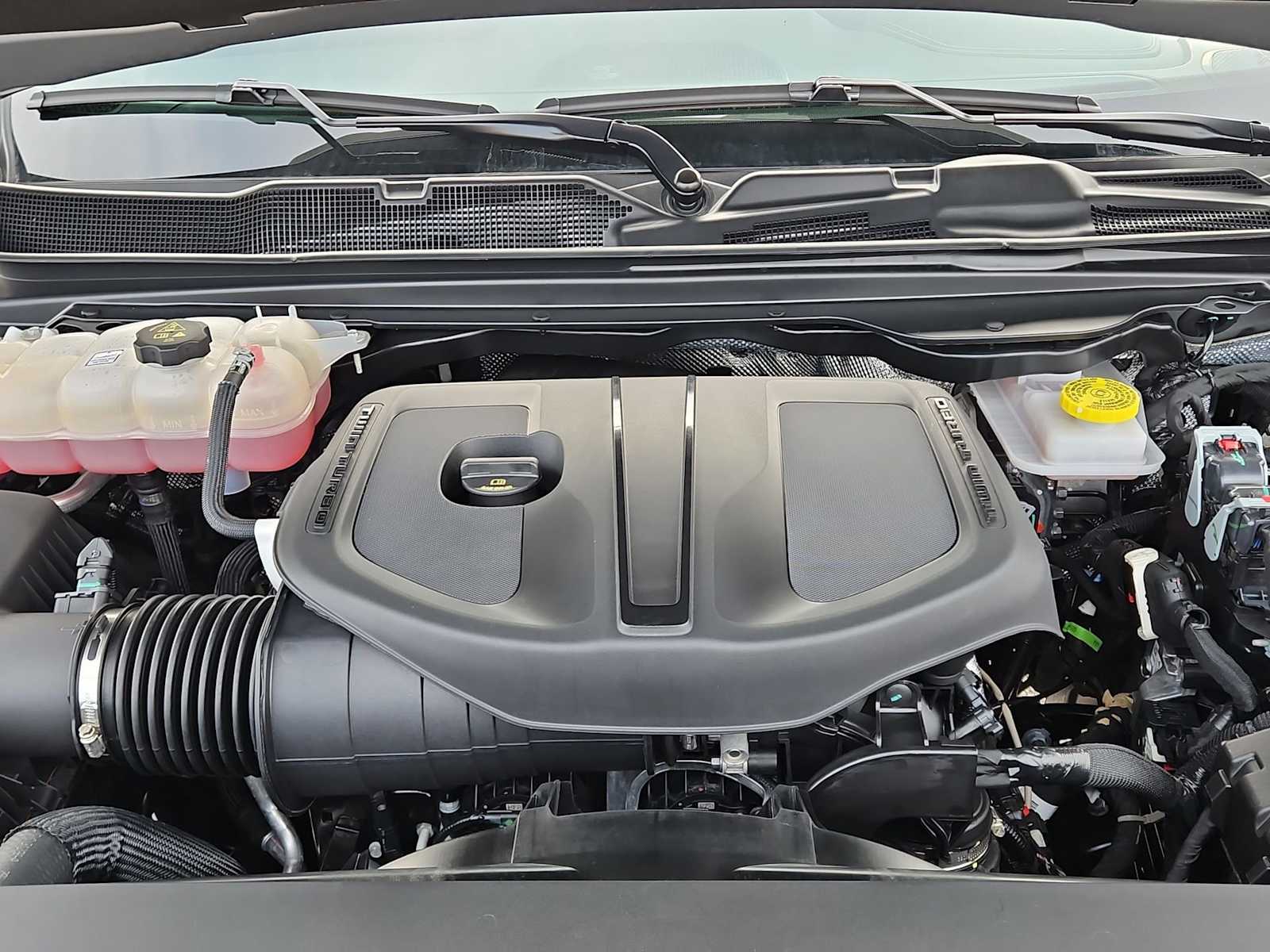 Thumbnail: 2025 RAM 1500 - 15