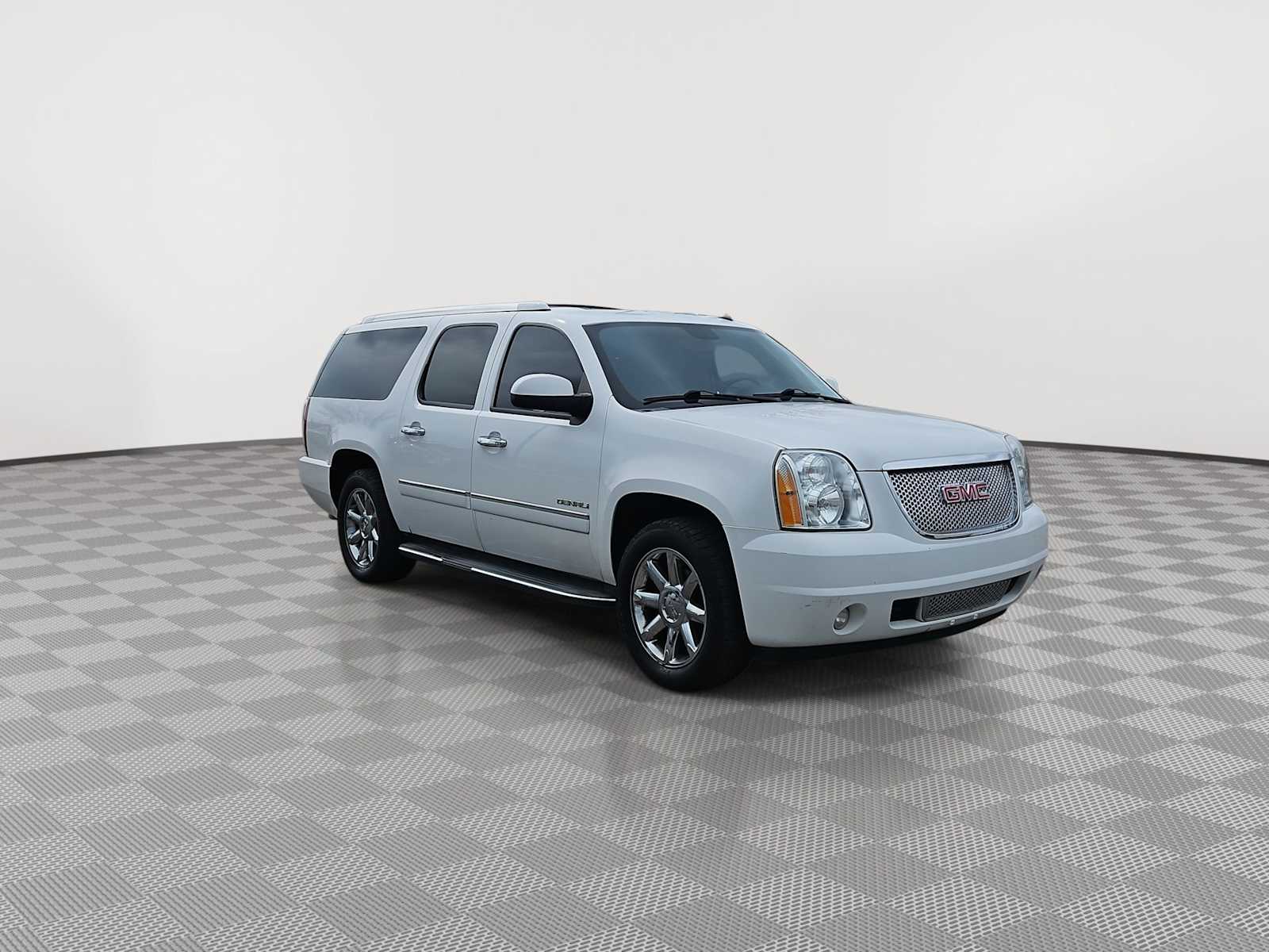 Thumbnail: 2013 GMC Yukon XL - 2