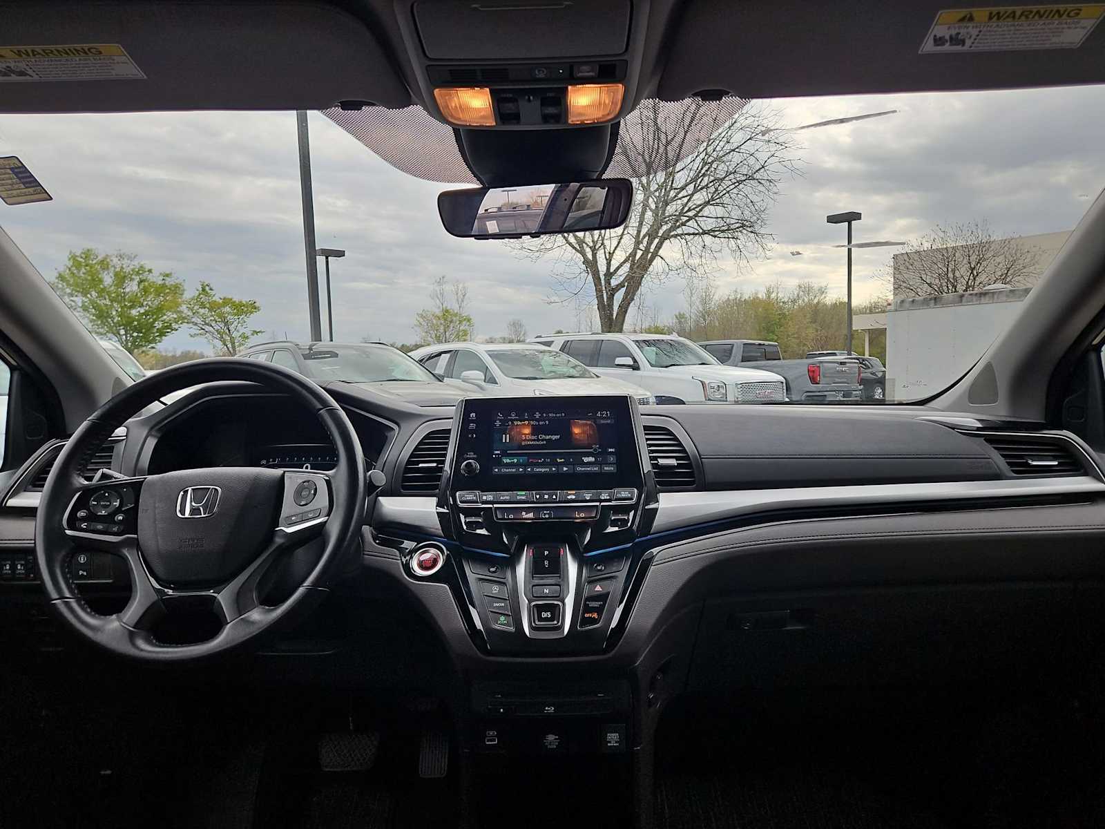 Thumbnail: 2022 Honda Odyssey - 16