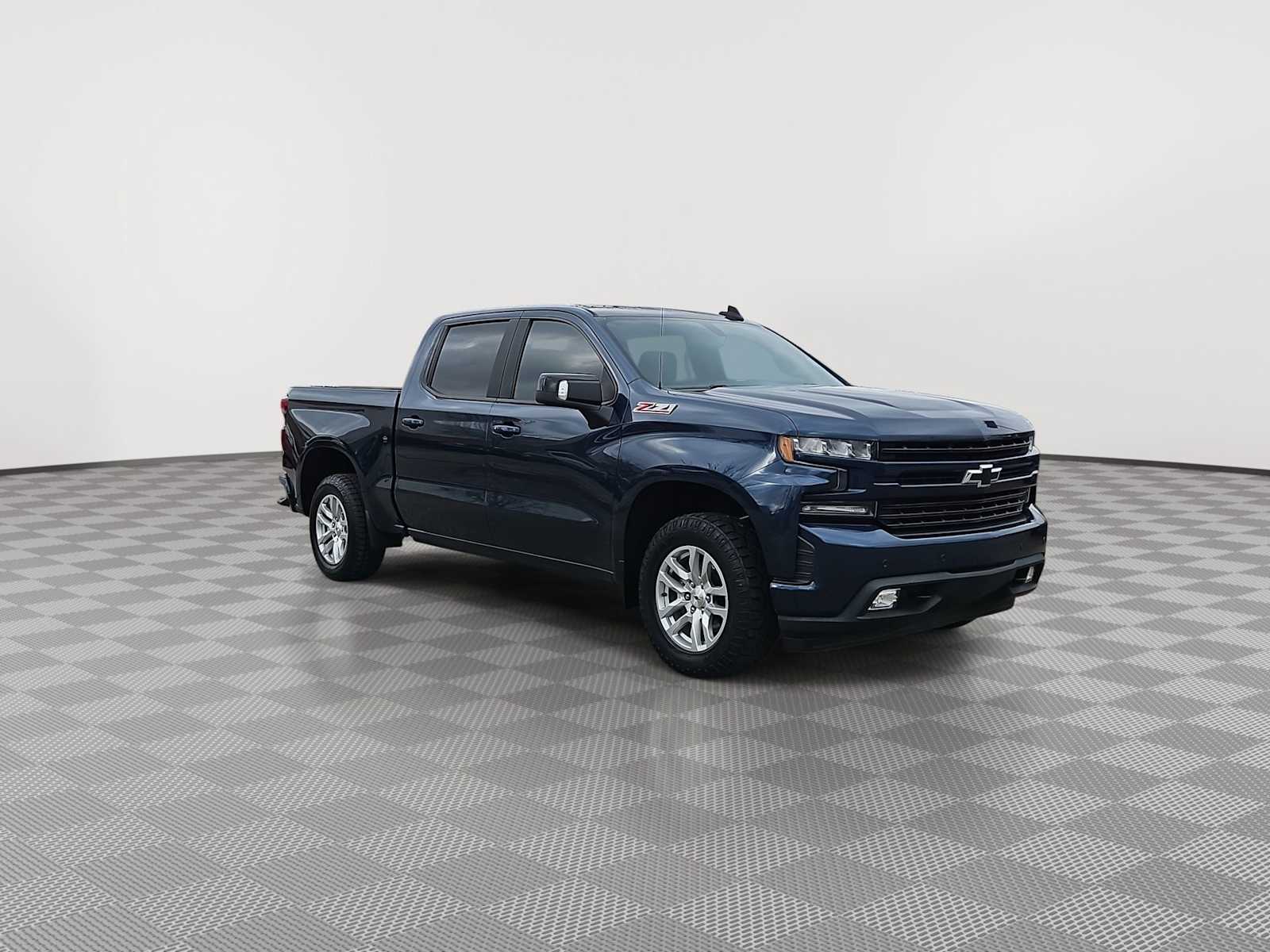 Thumbnail: 2020 Chevrolet Silverado 1500 - 2