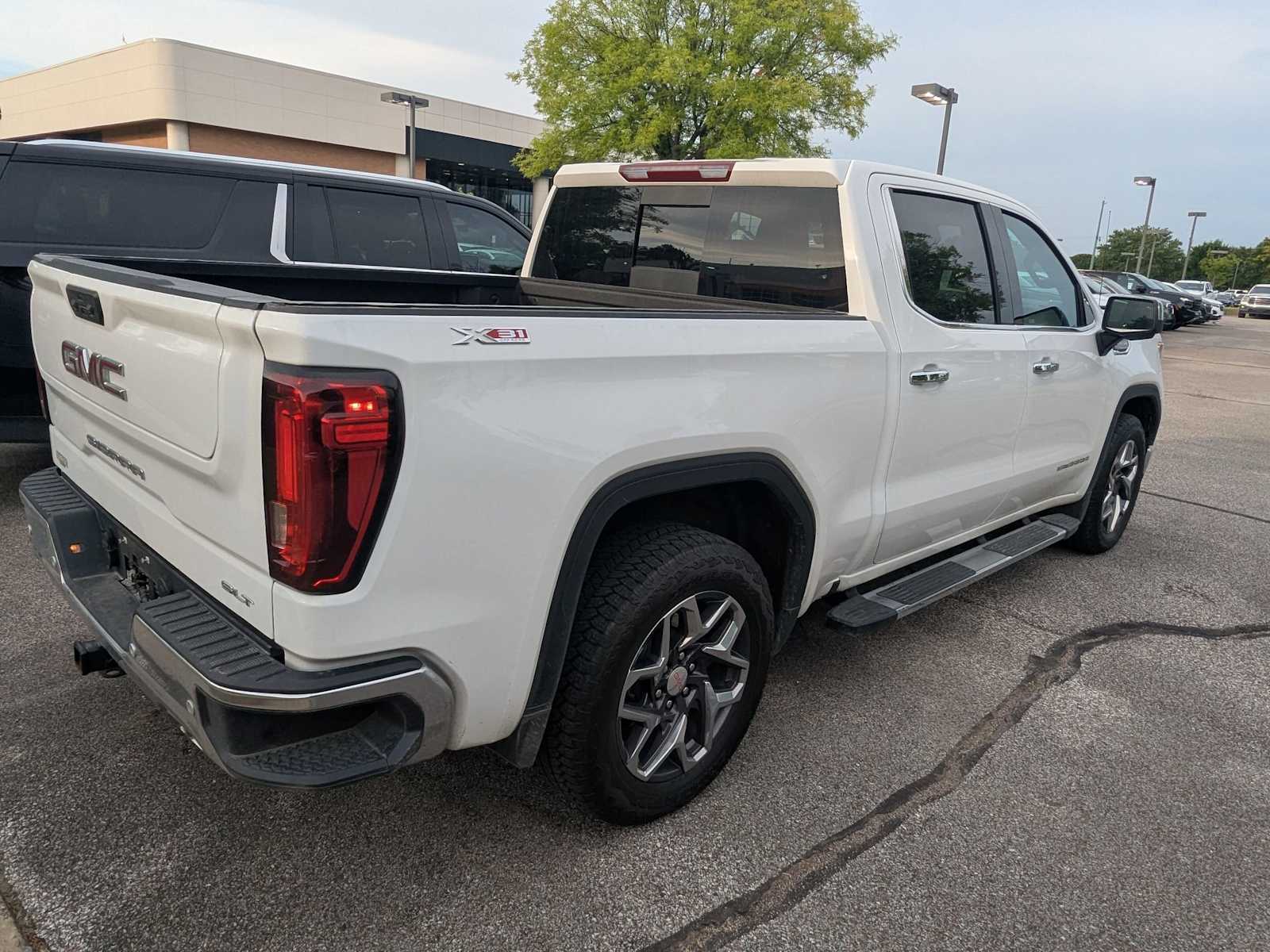 Thumbnail: 2024 GMC Sierra 1500 - 4