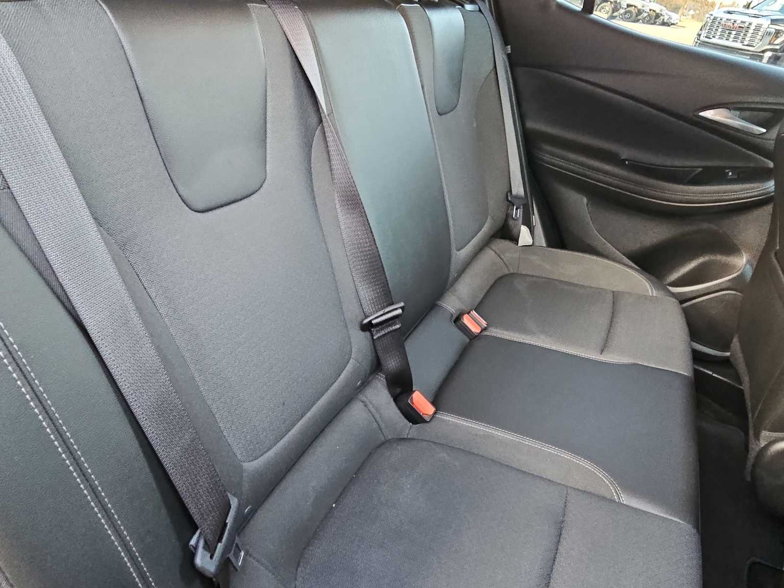 Thumbnail: 2023 Buick Encore GX - 21