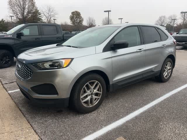 Thumbnail: 2023 Ford Edge - 1