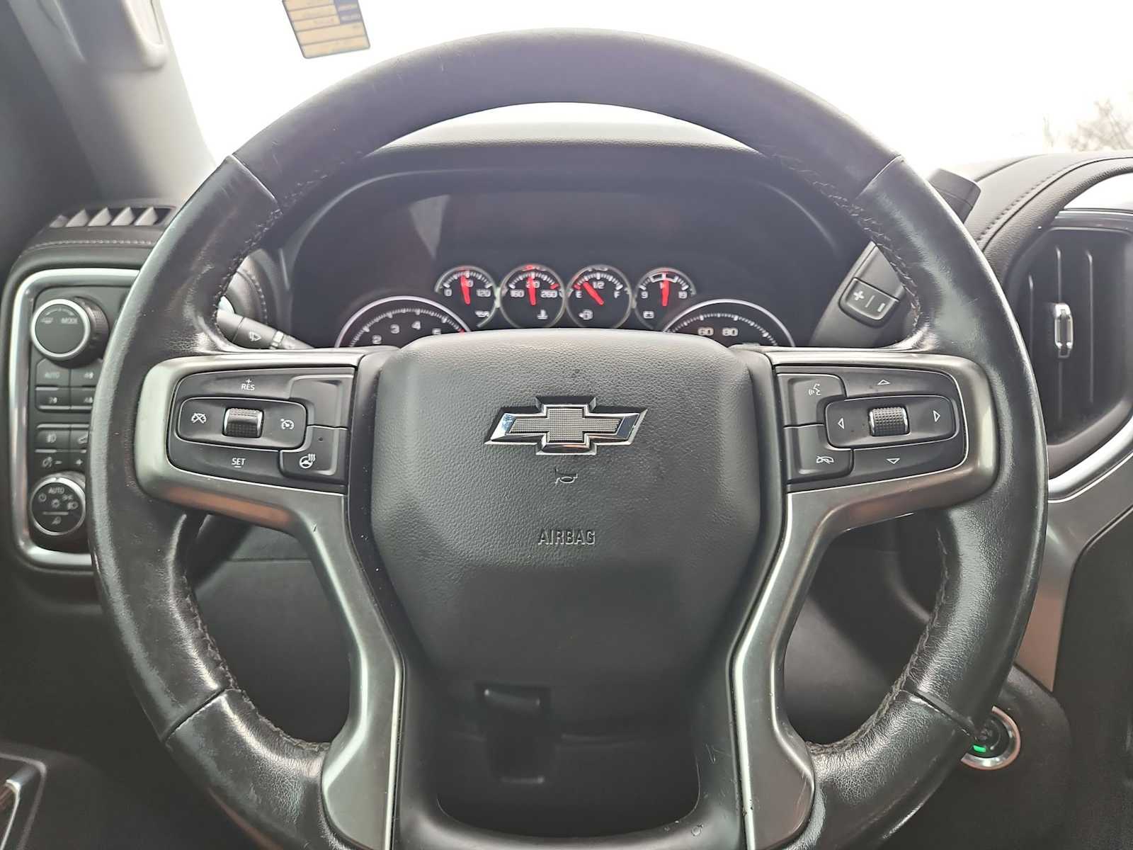 Thumbnail: 2020 Chevrolet Silverado 1500 - 23