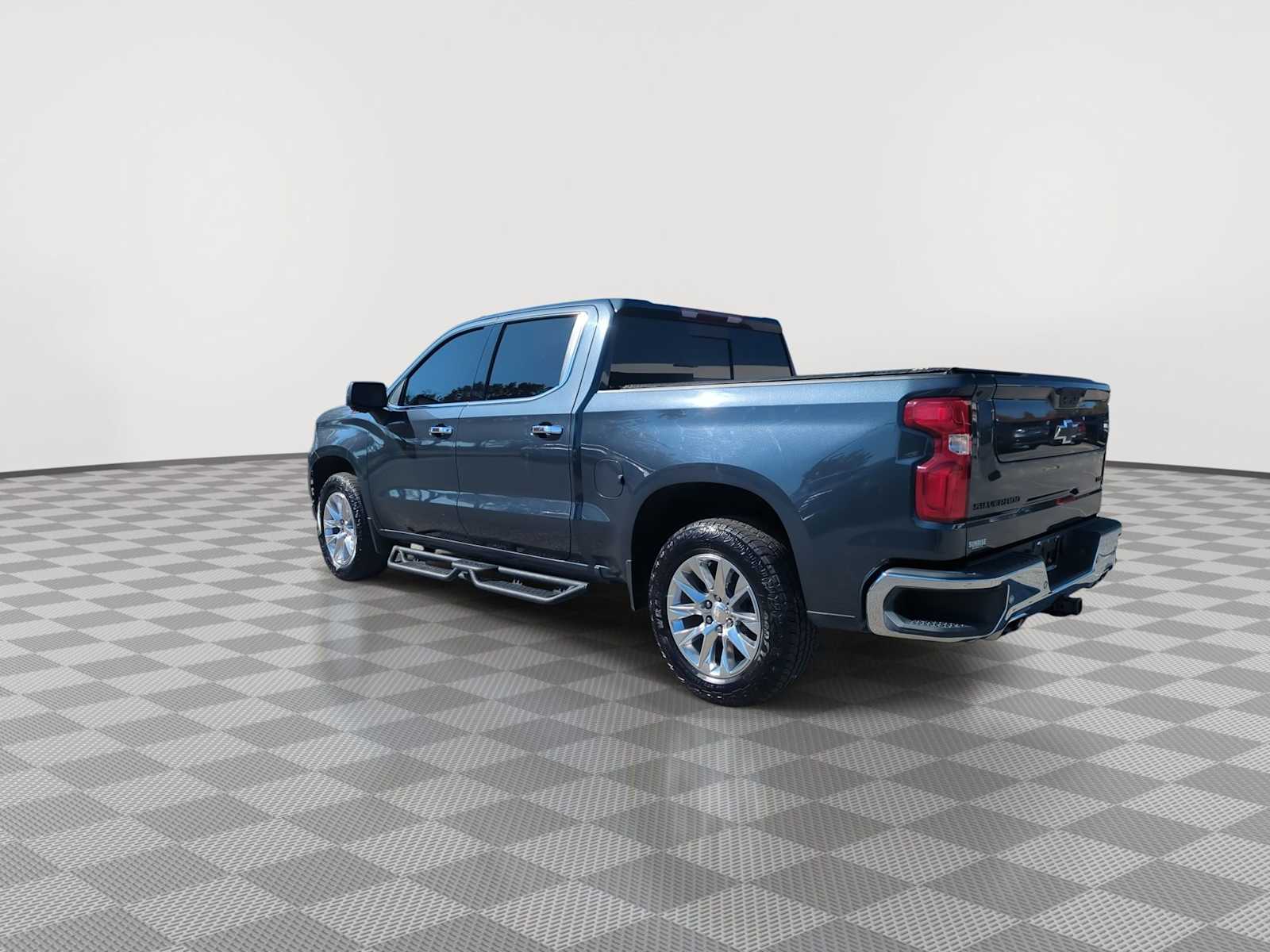 Thumbnail: 2022 Chevrolet Silverado 1500 - 6