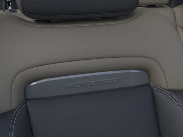 Thumbnail: 2026 GMC Hummer EV - 21