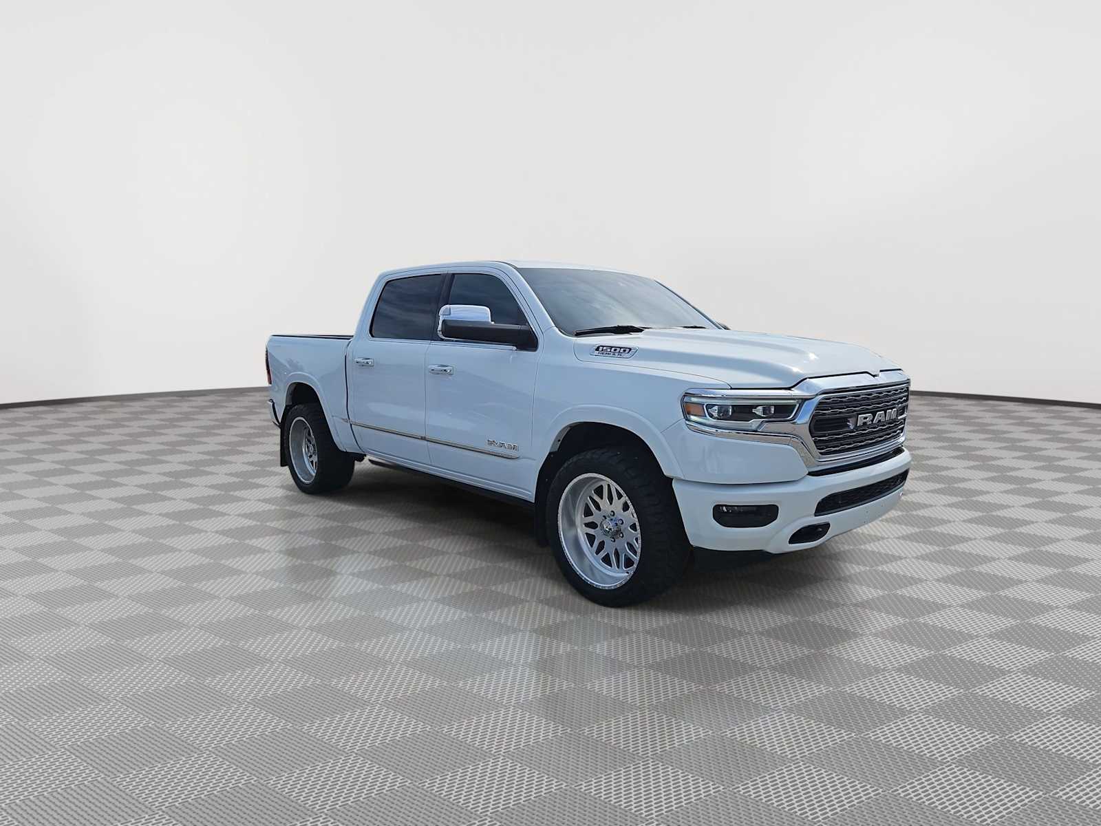 Thumbnail: 2020 RAM 1500 - 3