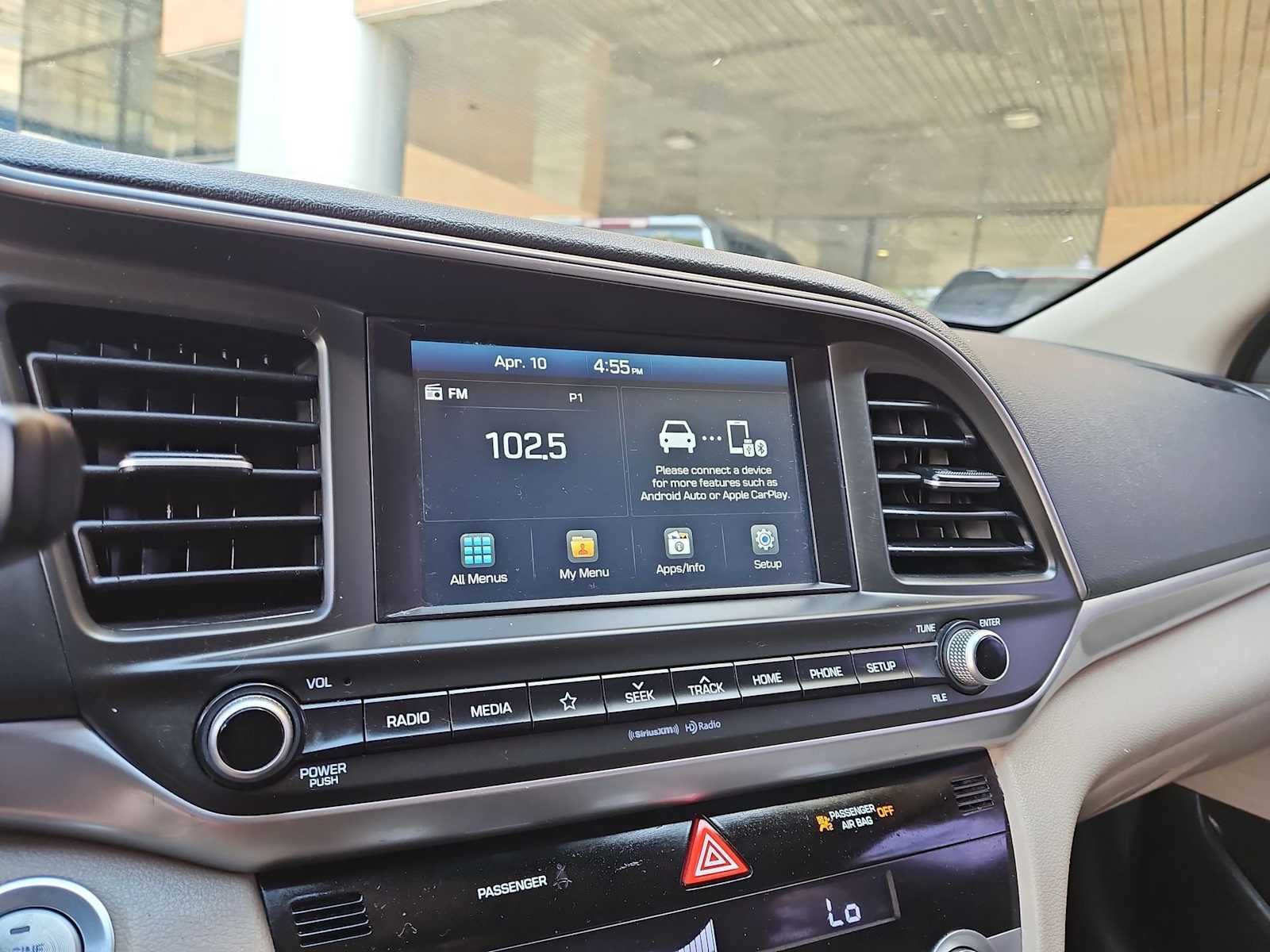 Thumbnail: 2019 Hyundai Elantra - 30