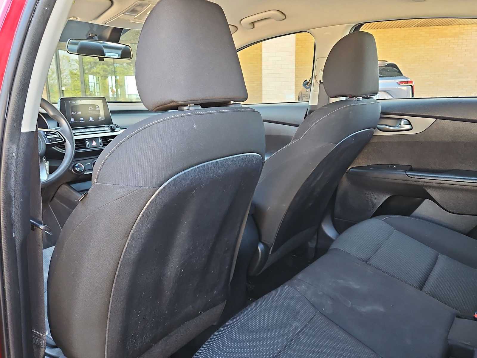 Thumbnail: 2021 Kia Forte - 19