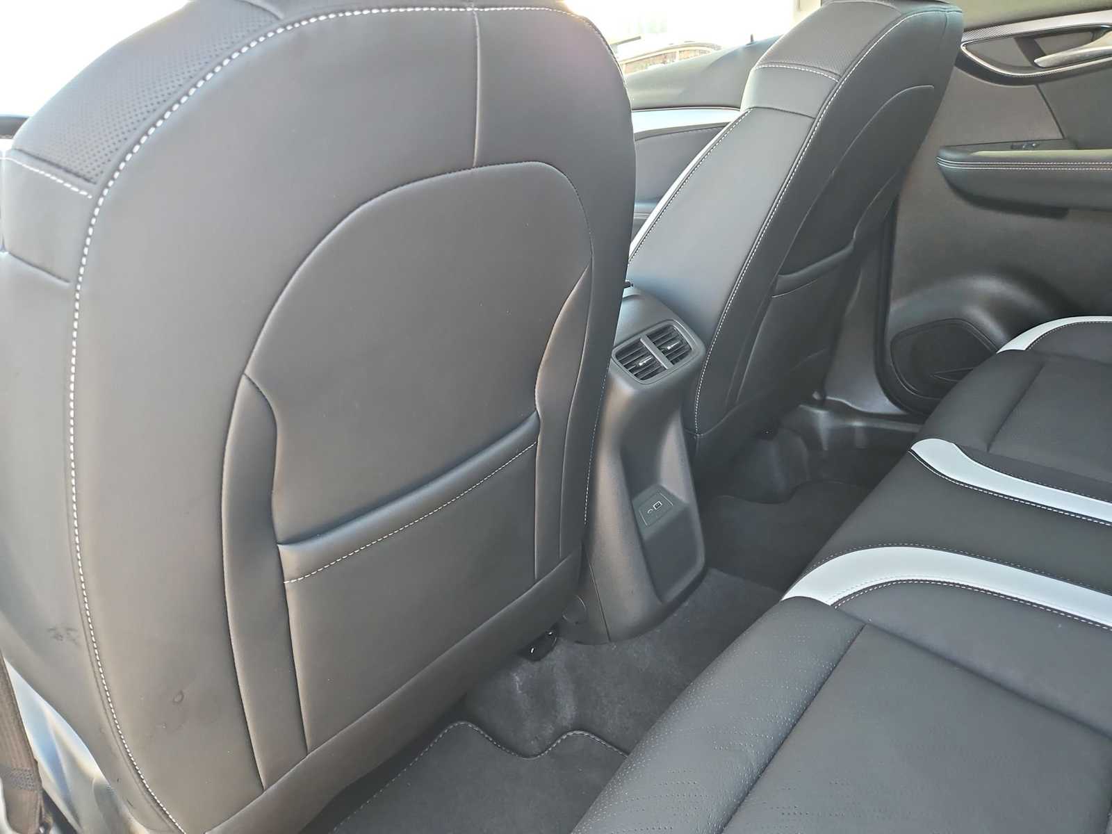 Thumbnail: 2024 Buick Envision - 19