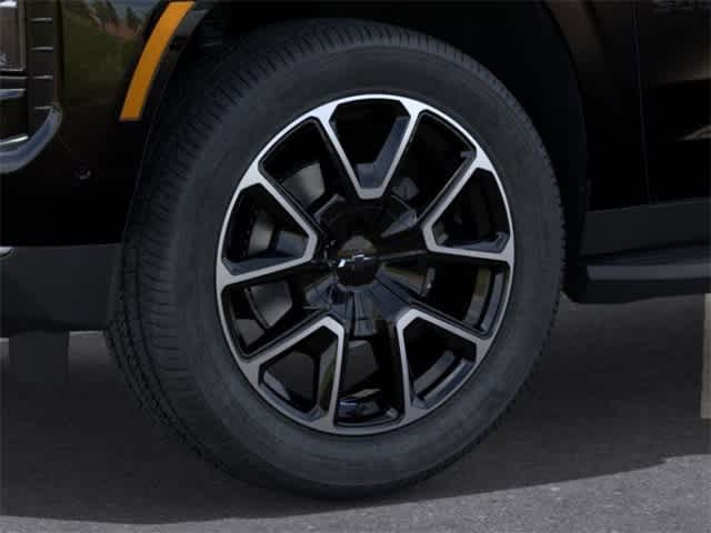 Thumbnail: 2026 Chevrolet Suburban - 9