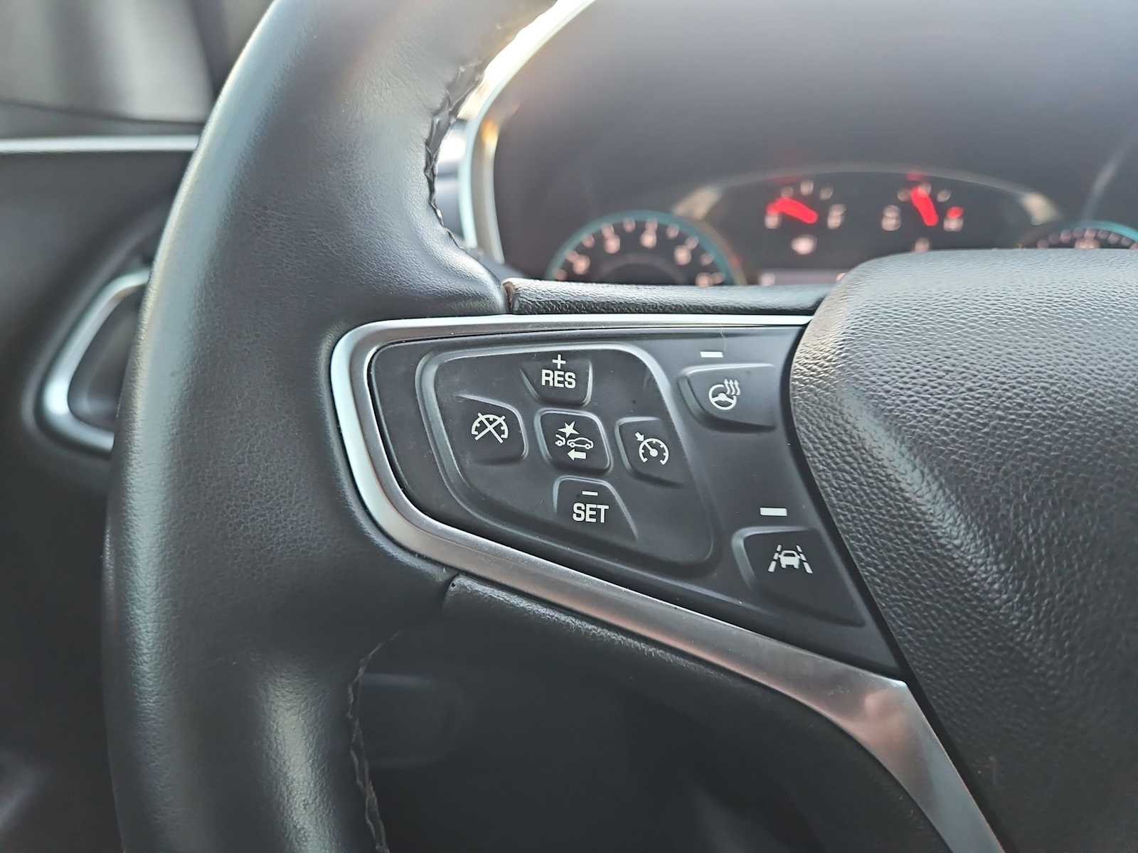 Thumbnail: 2024 Chevrolet Equinox - 24