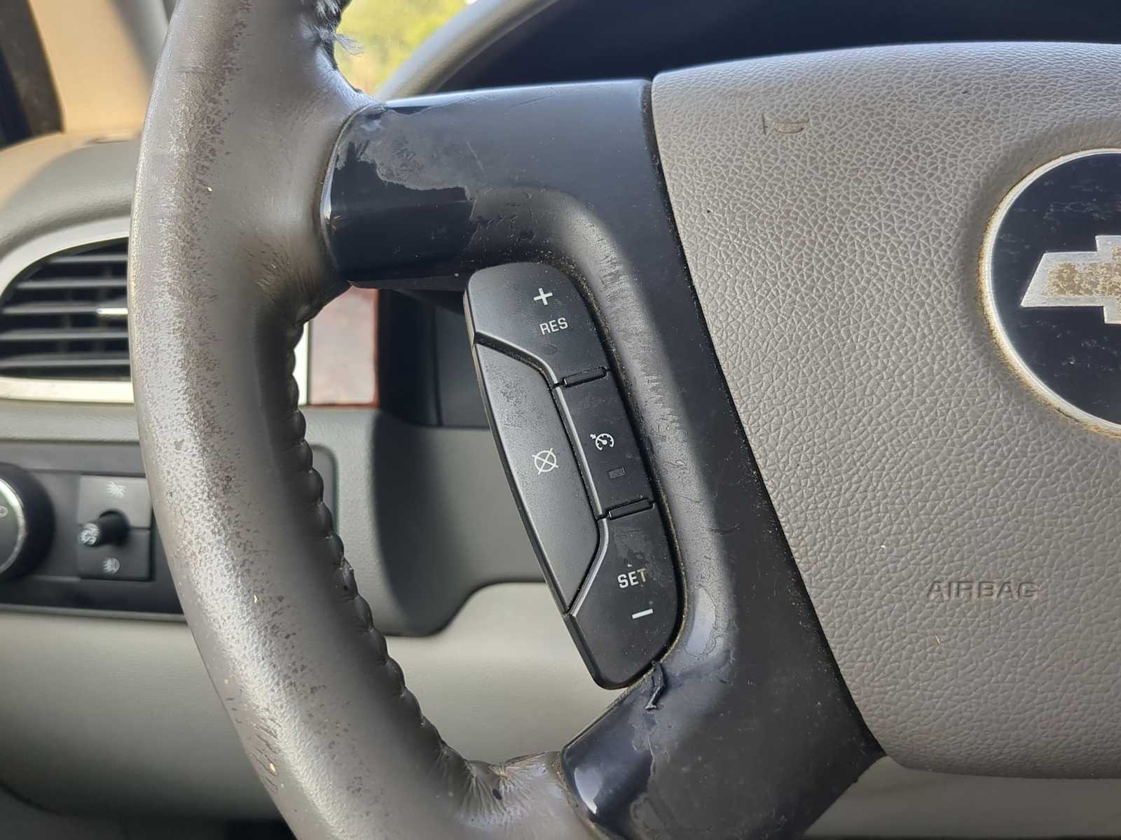 Thumbnail: 2007 Chevrolet Silverado 1500 - 23