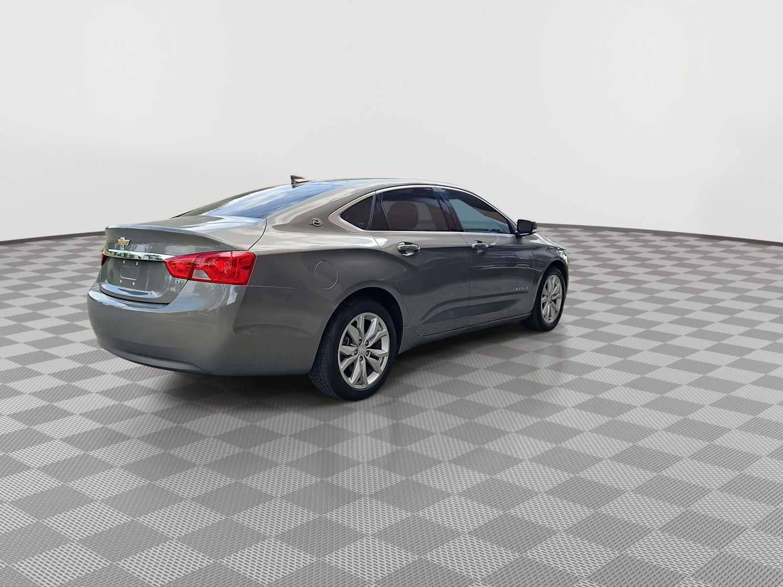 Thumbnail: 2019 Chevrolet Impala - 8