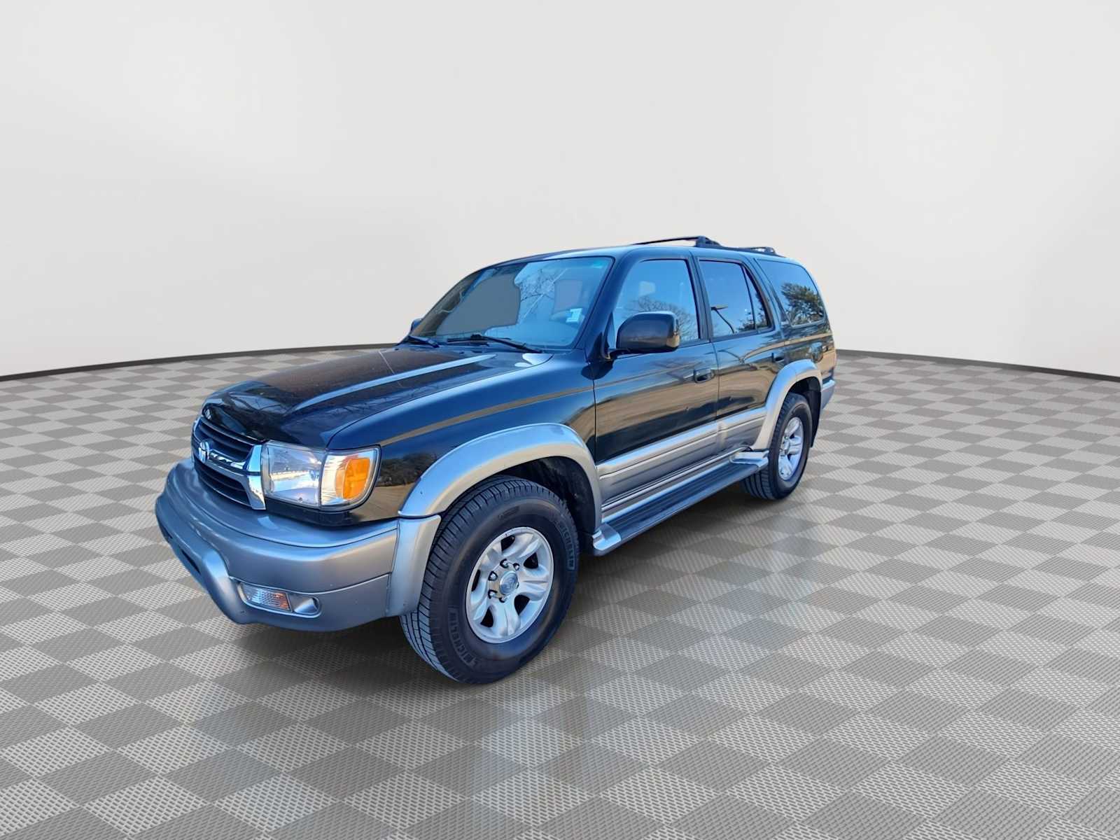 Thumbnail: 2002 Toyota 4Runner - 4