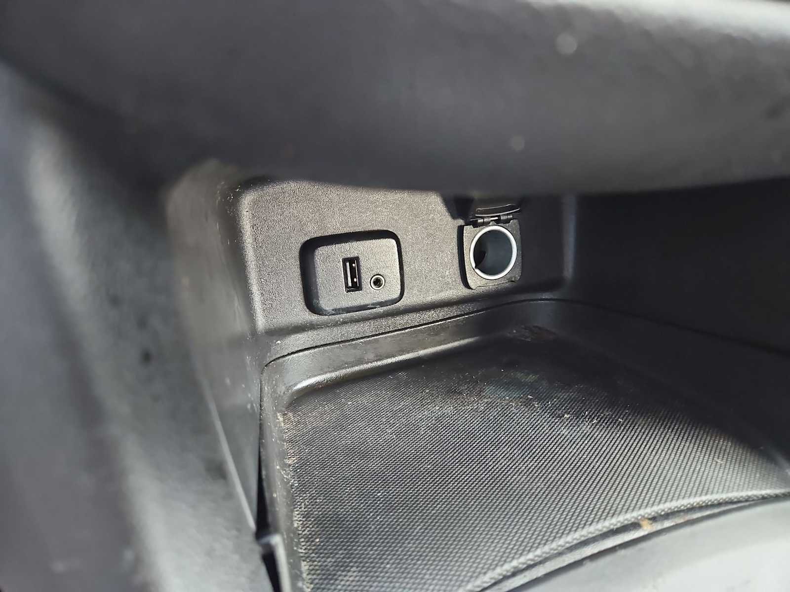 Thumbnail: 2018 Chevrolet Equinox - 34