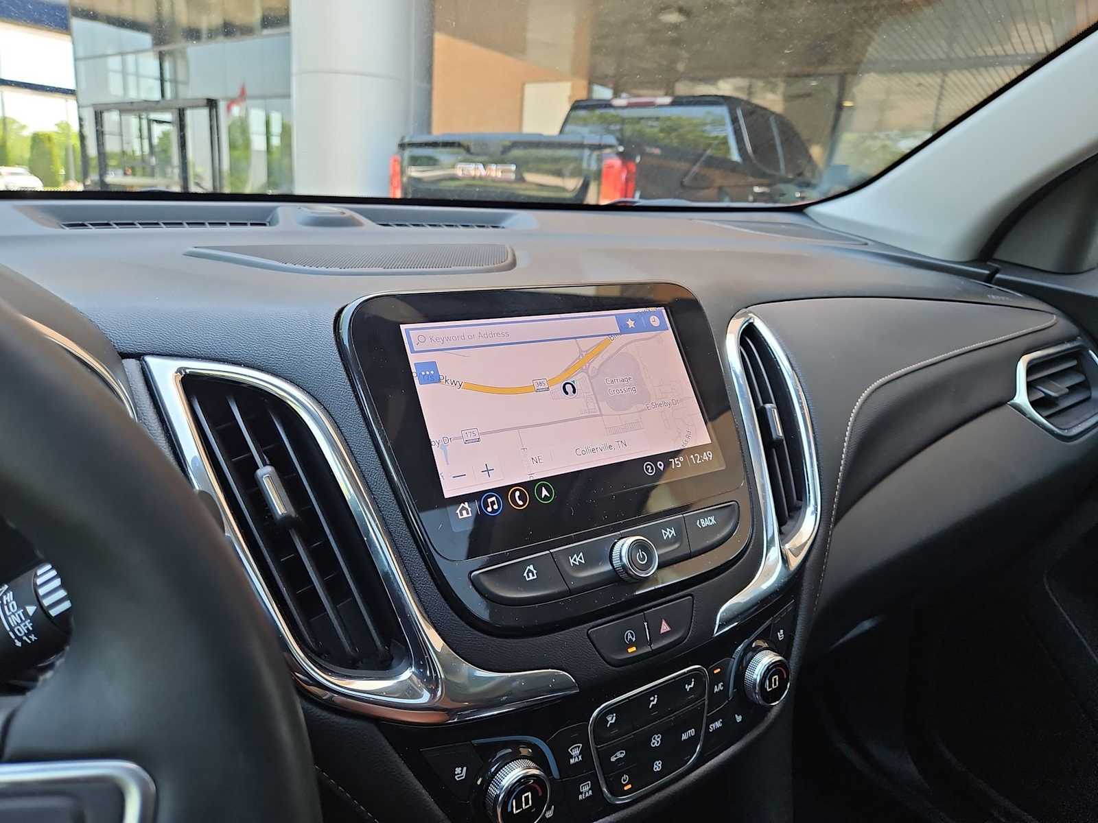 Thumbnail: 2023 Chevrolet Equinox - 31