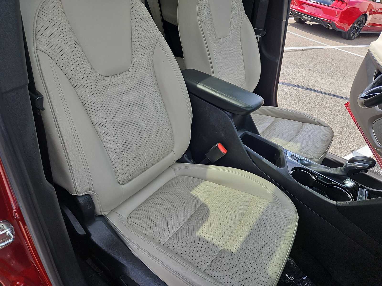 Thumbnail: 2022 Buick Encore GX - 24