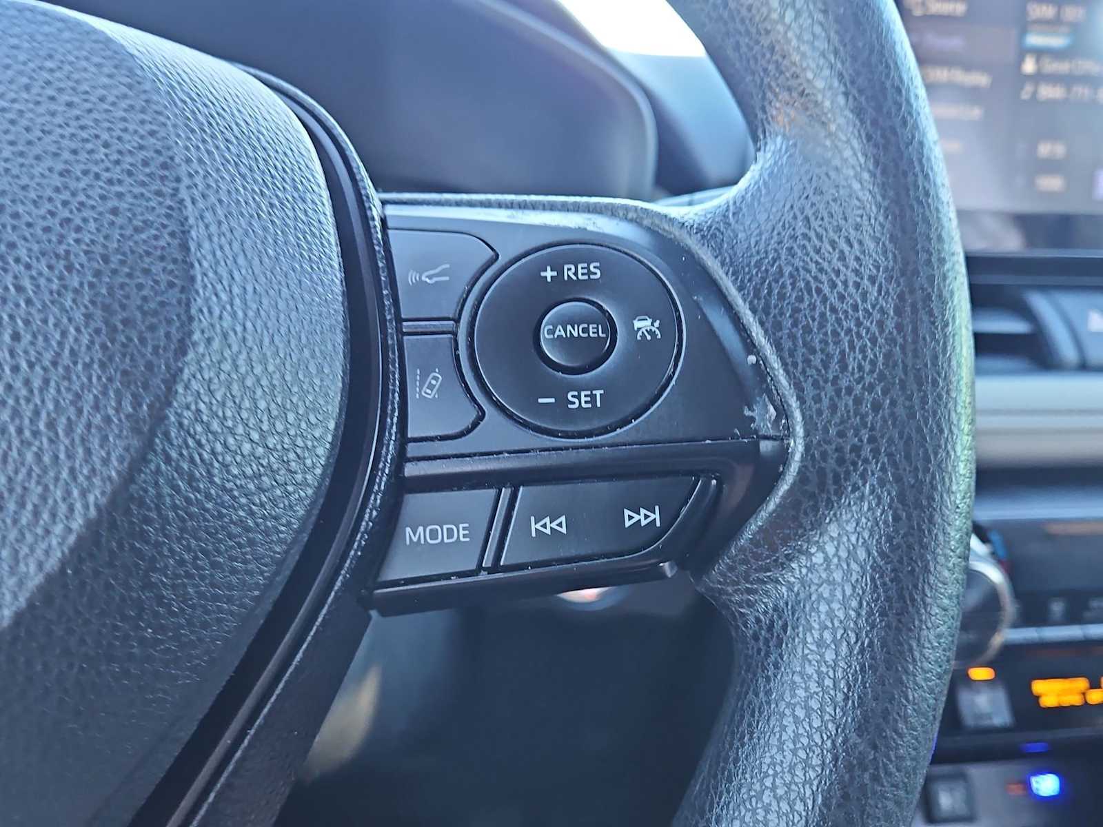 Thumbnail: 2019 Toyota RAV4 - 26