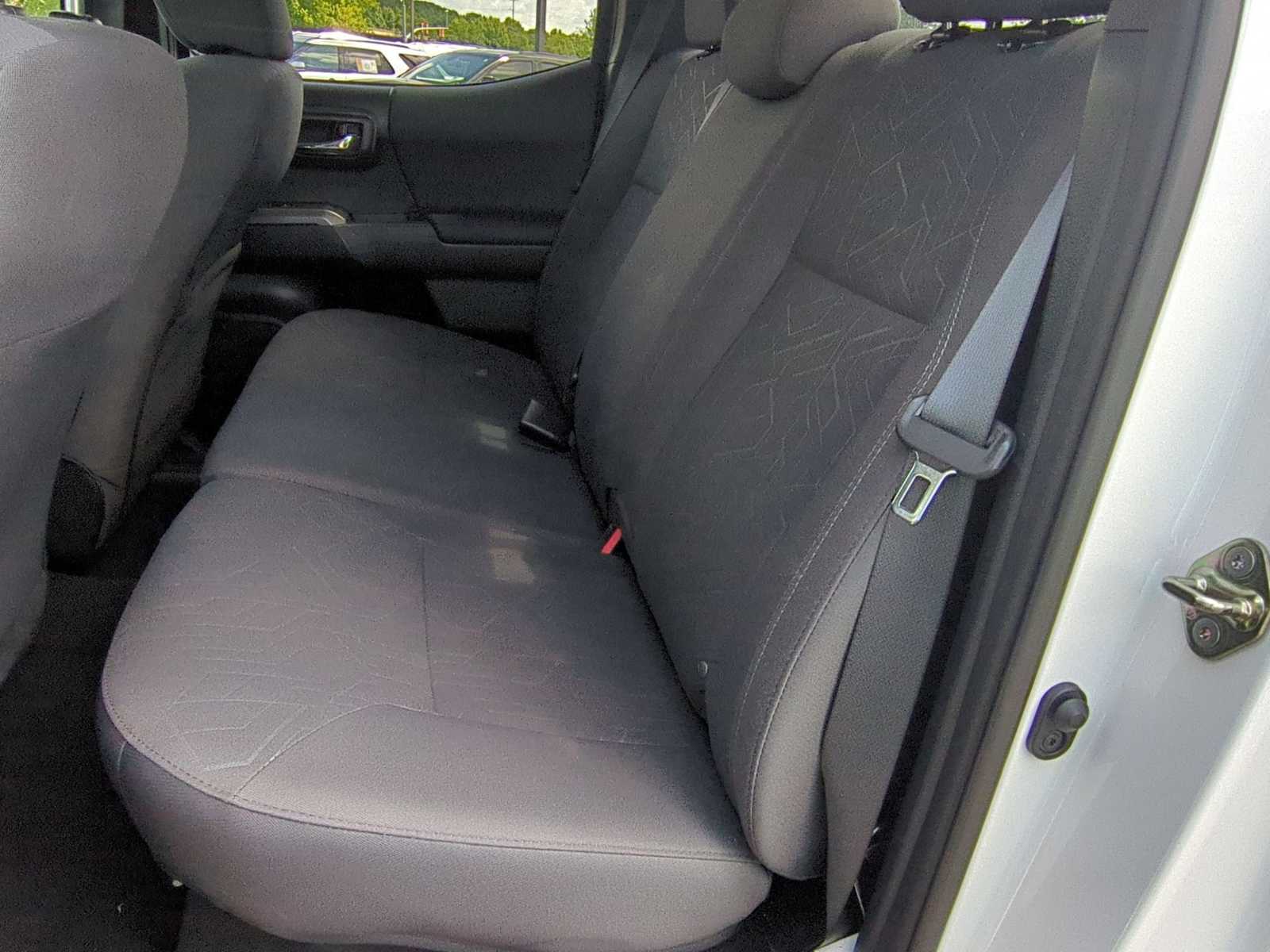 Thumbnail: 2017 Toyota Tacoma - 19