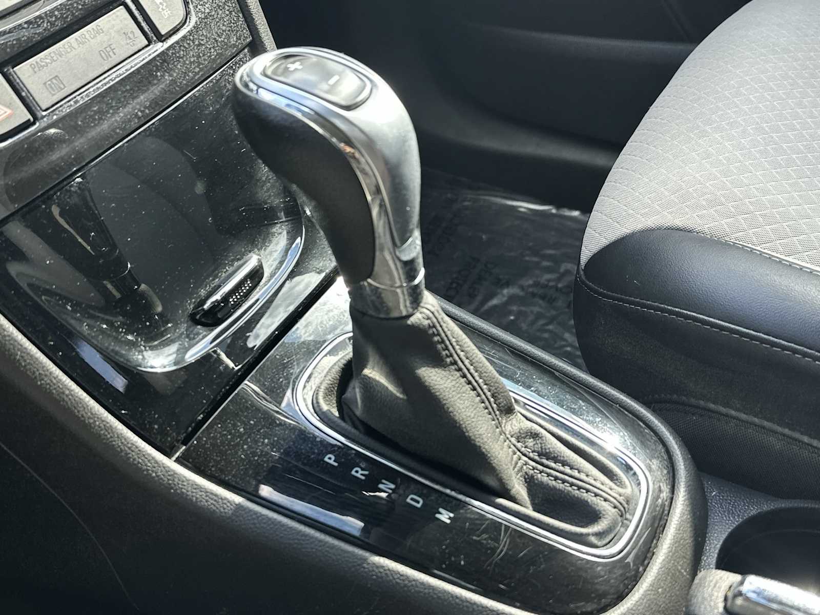 Thumbnail: 2021 Buick Encore - 41
