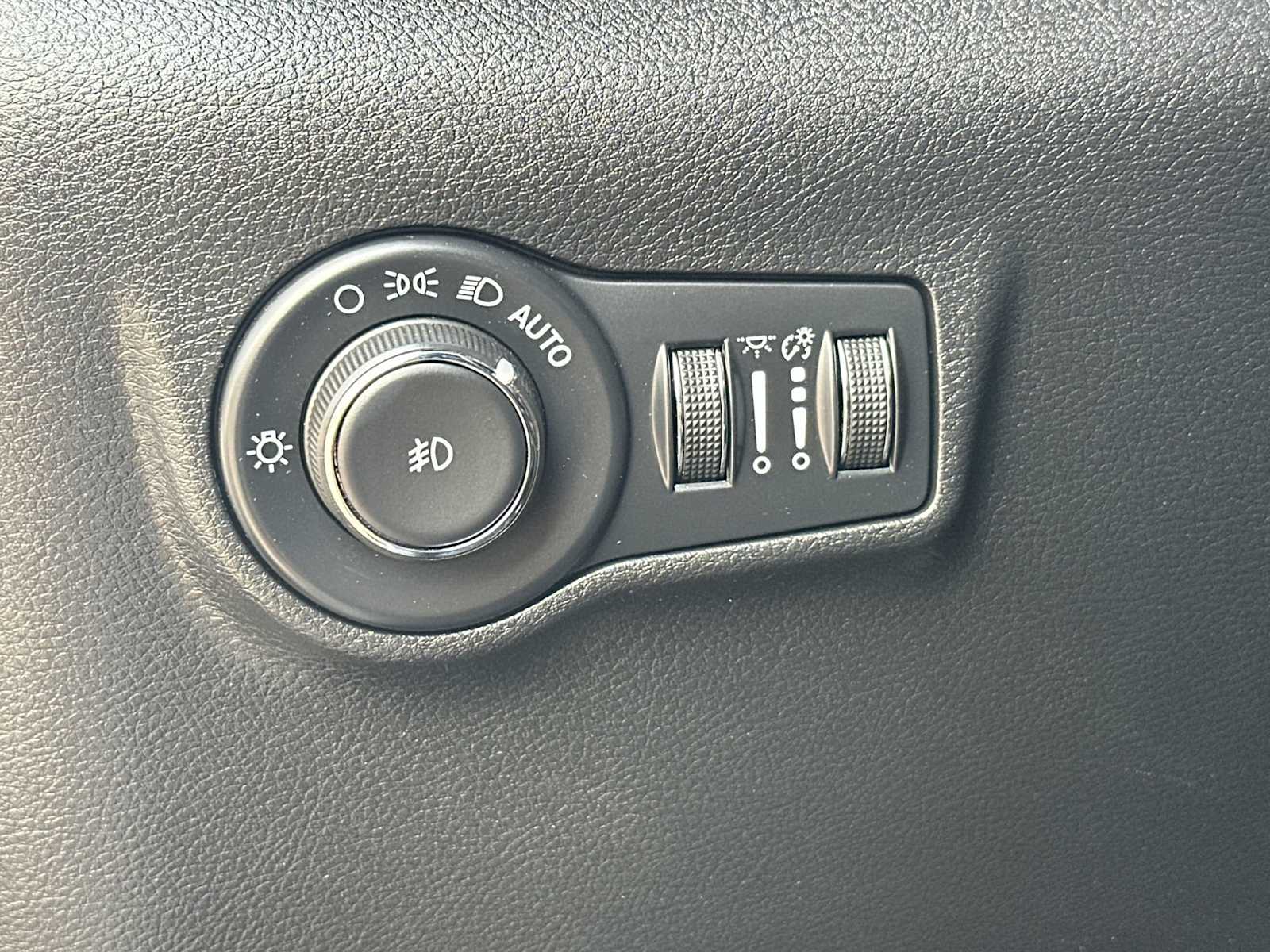 Thumbnail: 2025 Jeep Compass - 18