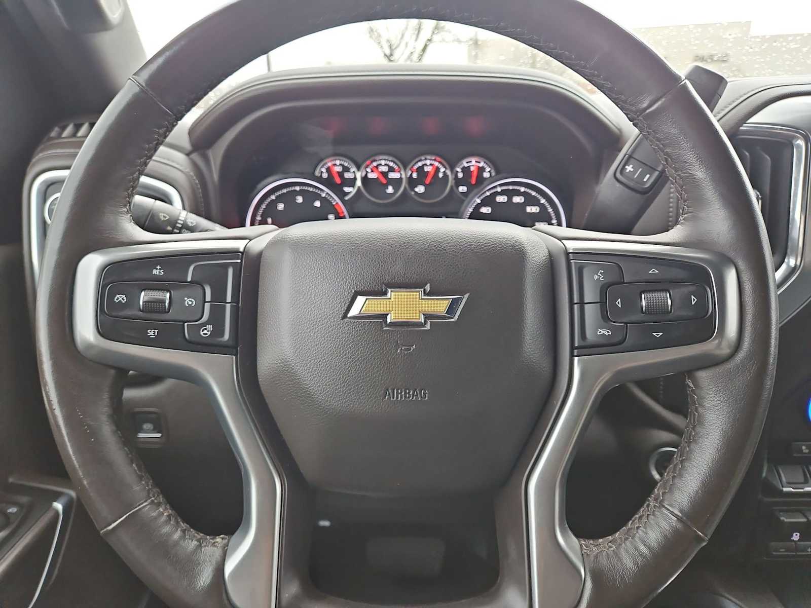 Thumbnail: 2022 Chevrolet Silverado 2500 - 24