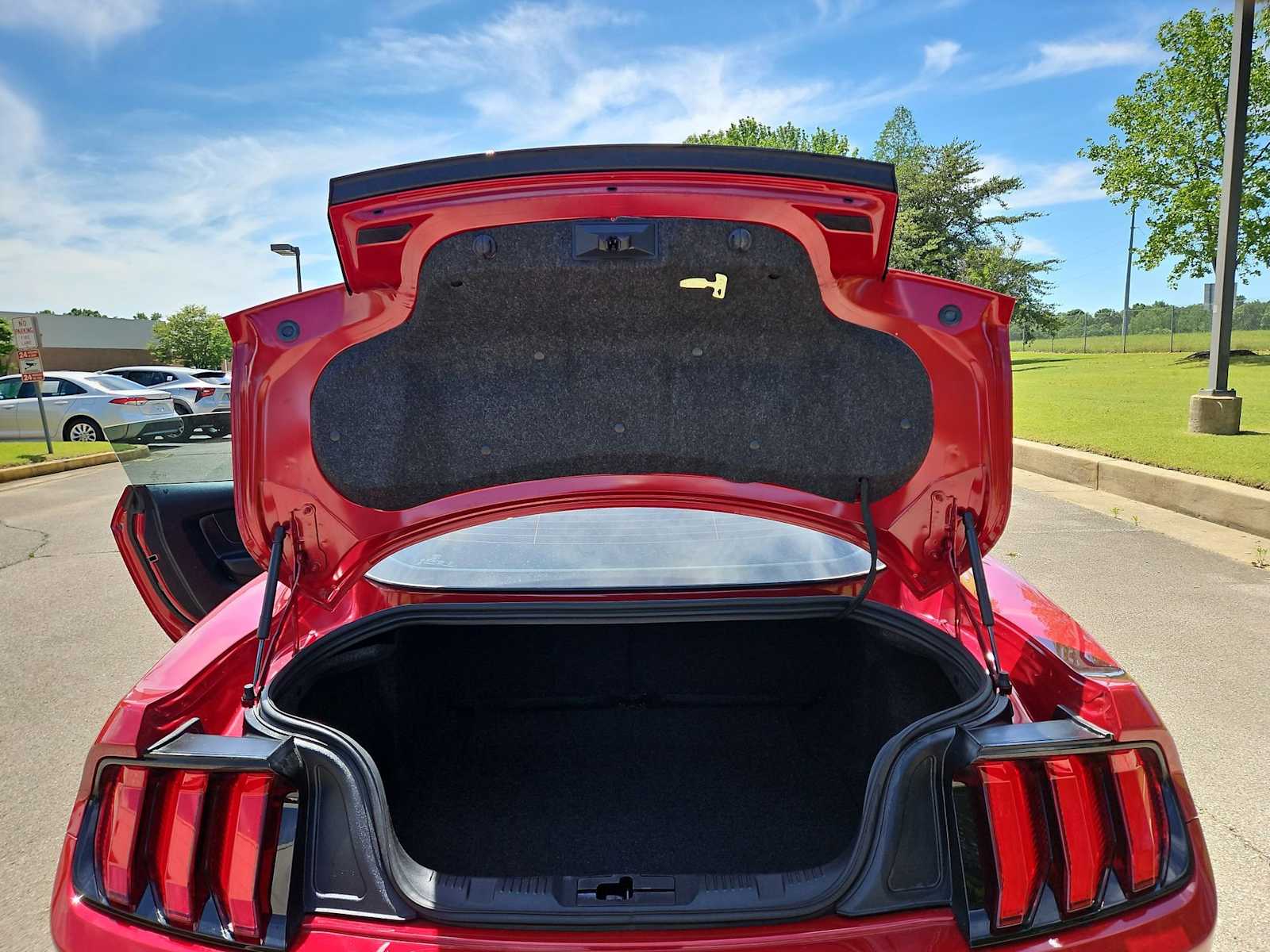 Thumbnail: 2023 Ford Mustang - 34