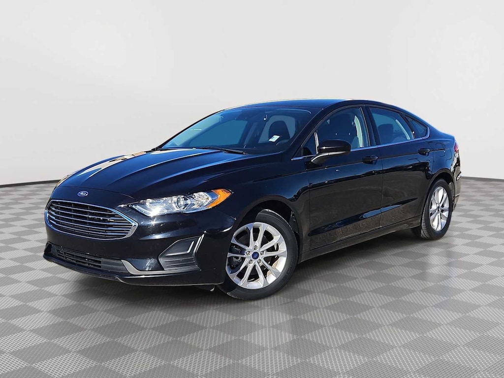 Used 2020 Ford Fusion SE Sedan