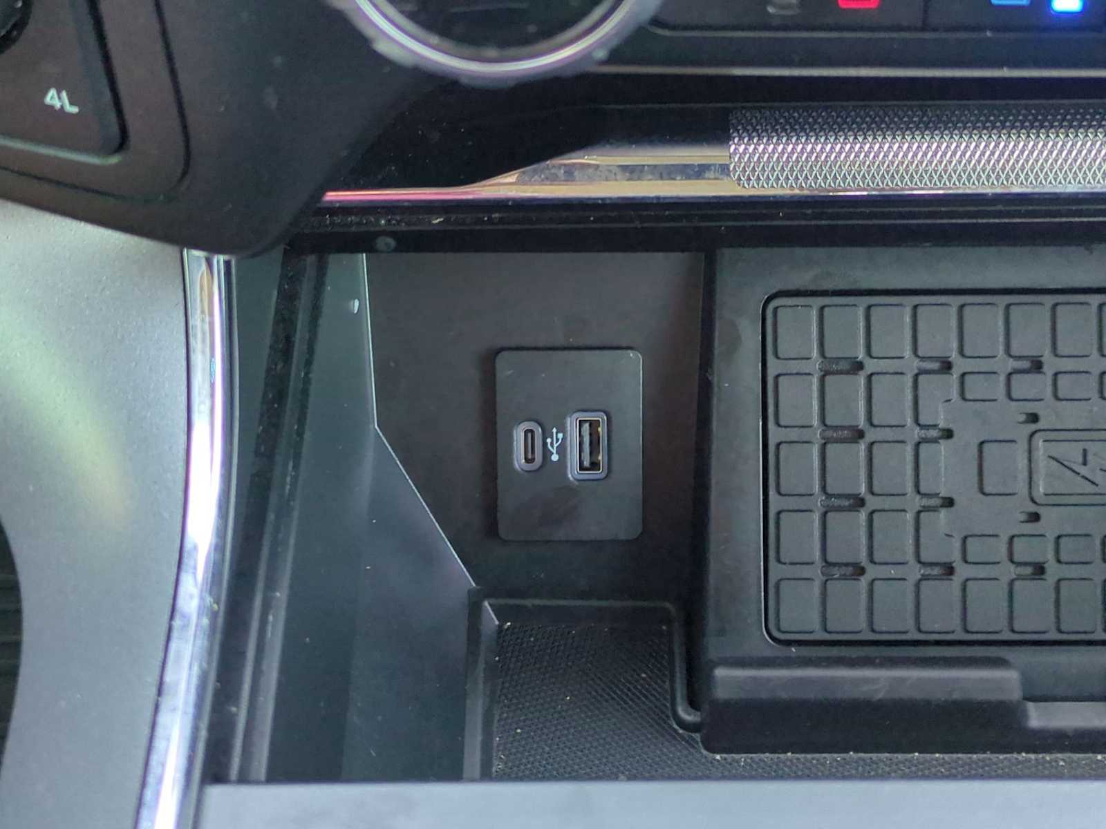 Thumbnail: 2023 Ford F-150 - 32