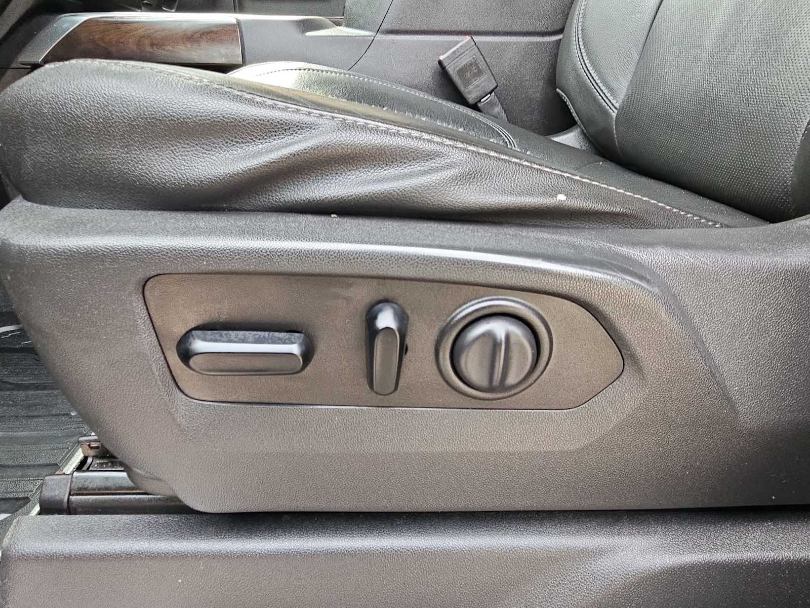 Thumbnail: 2019 GMC Sierra 1500 - 18