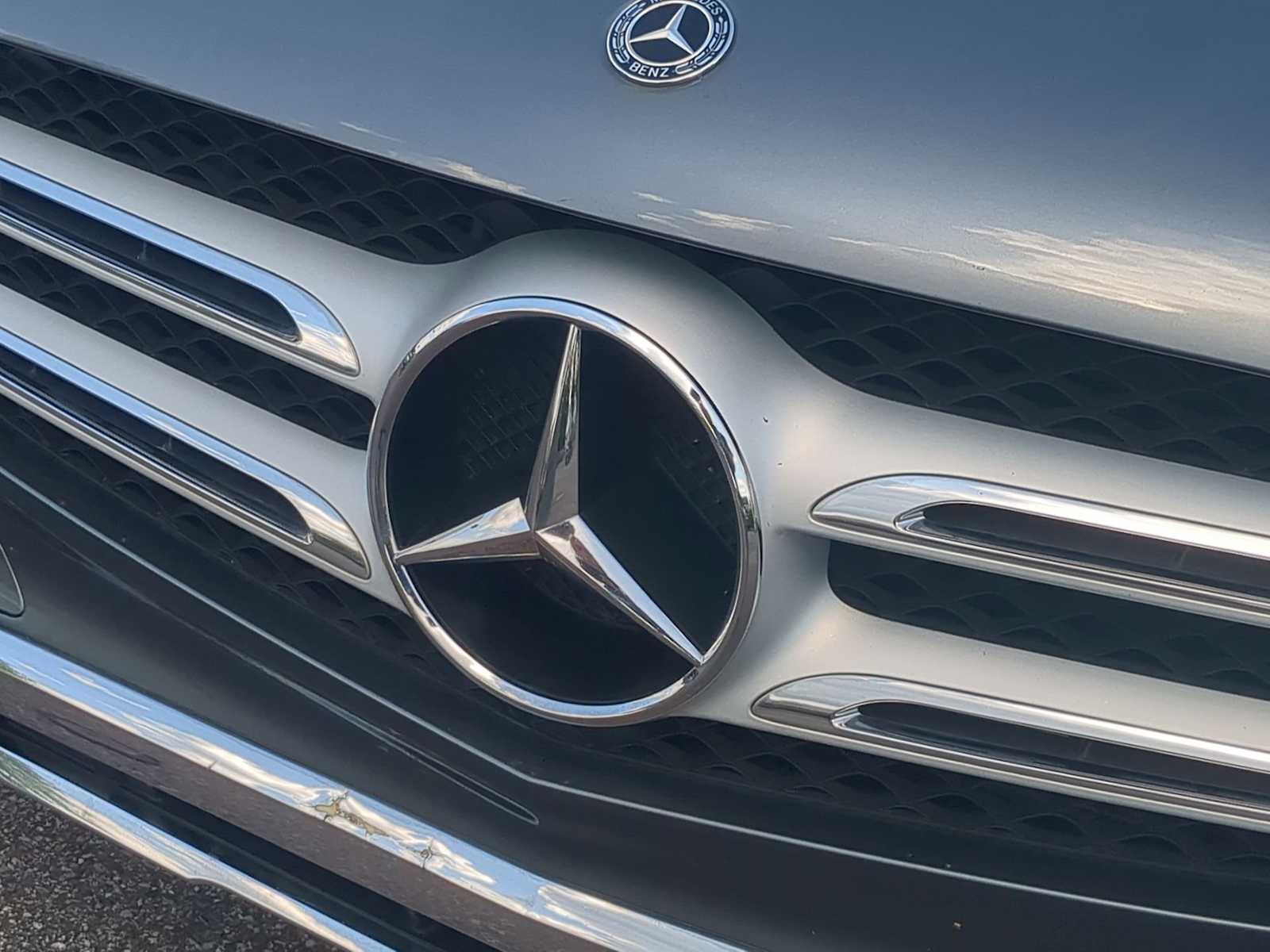 Thumbnail: 2018 Mercedes-Benz GLC - 11