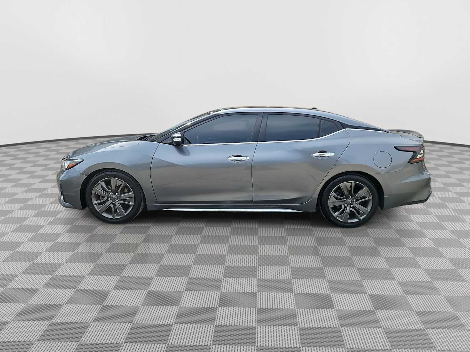 Thumbnail: 2019 Nissan Maxima - 5