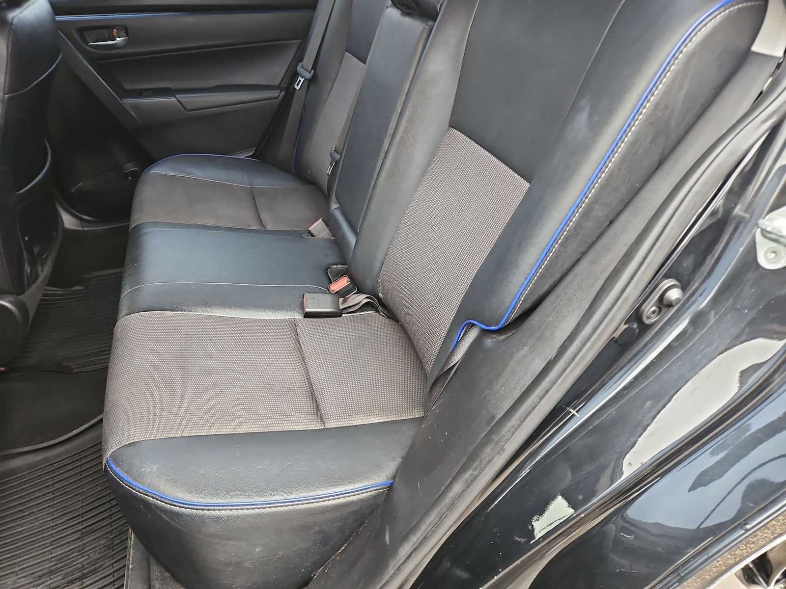 Thumbnail: 2018 Toyota Corolla - 20