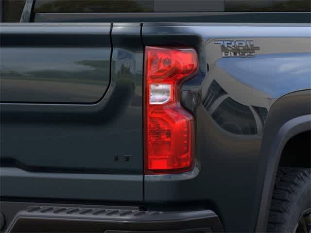 Thumbnail: 2026 Chevrolet Silverado 2500 - 11
