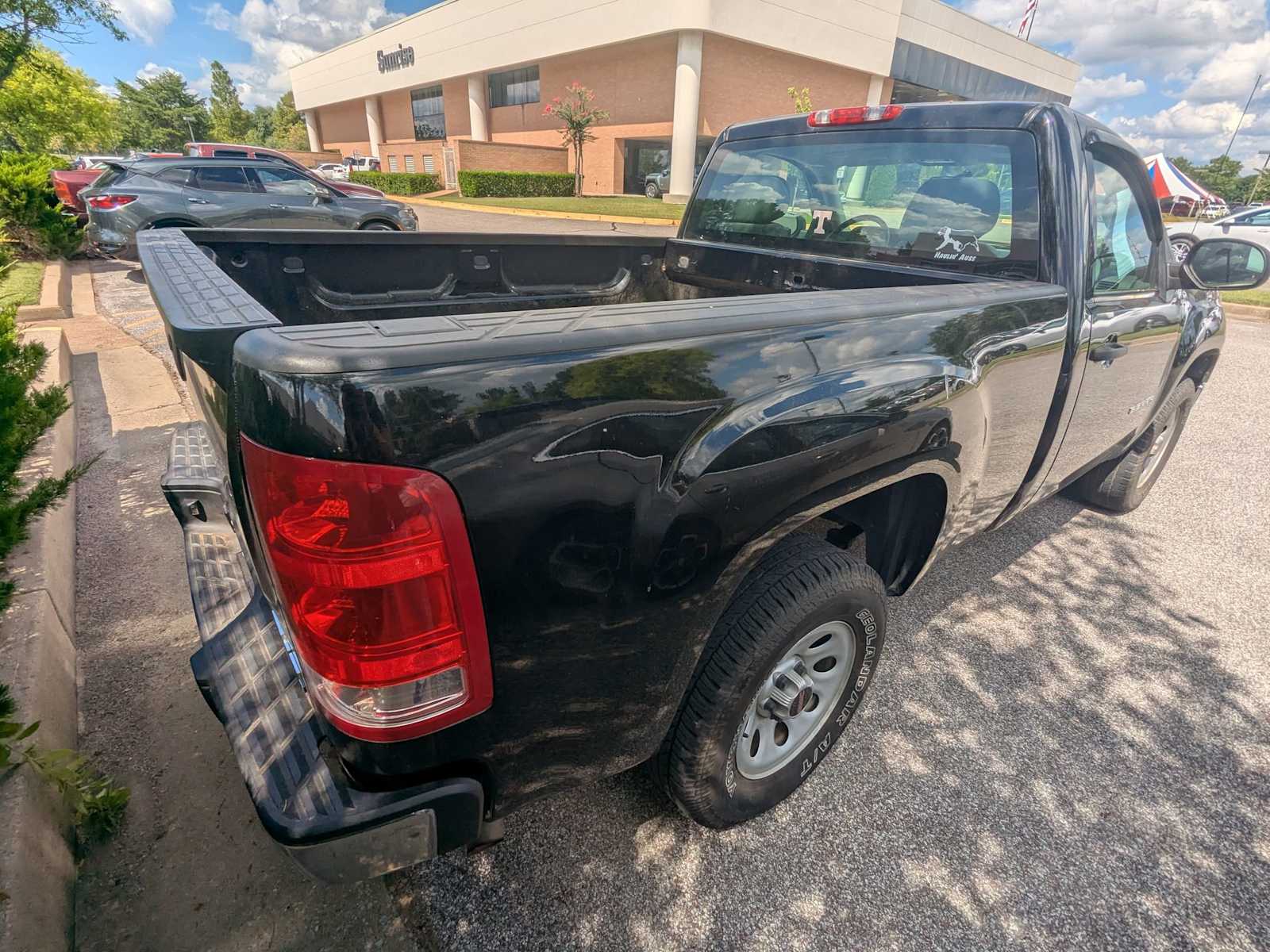 Thumbnail: 2013 GMC Sierra 1500 - 4