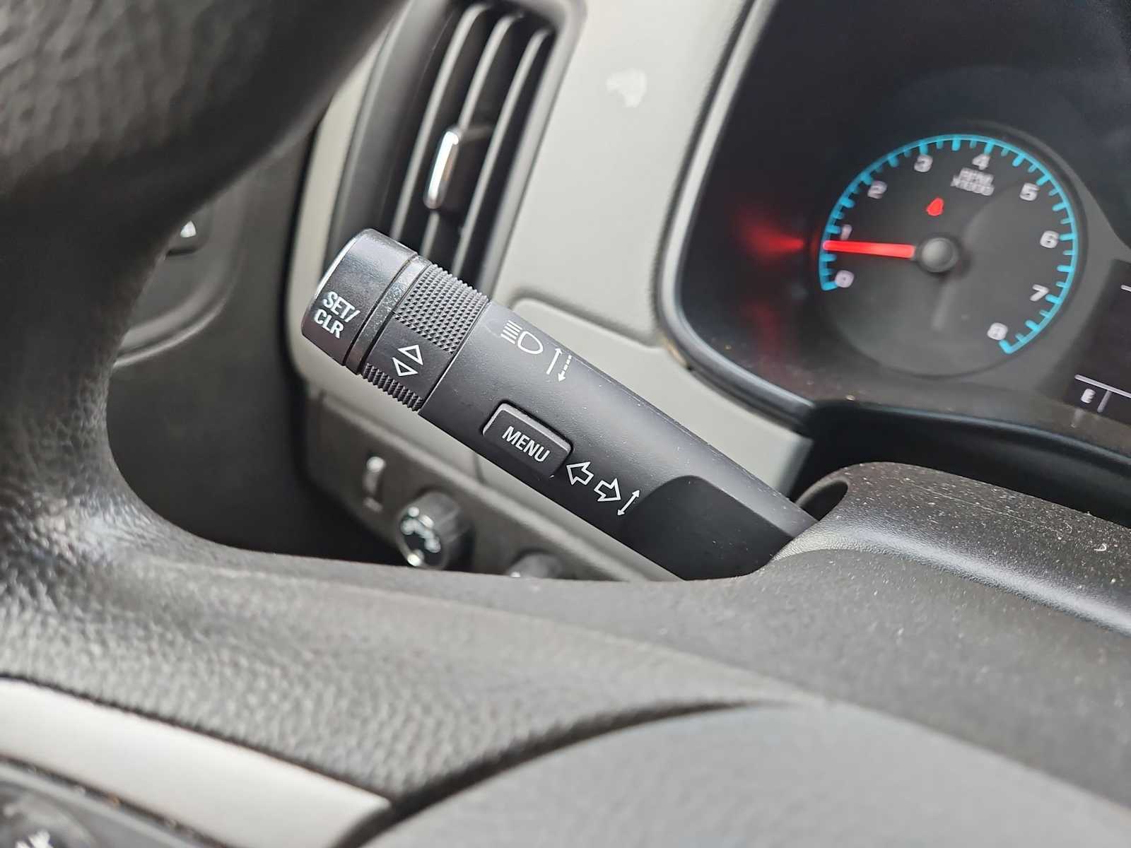 Thumbnail: 2019 Chevrolet Colorado - 26