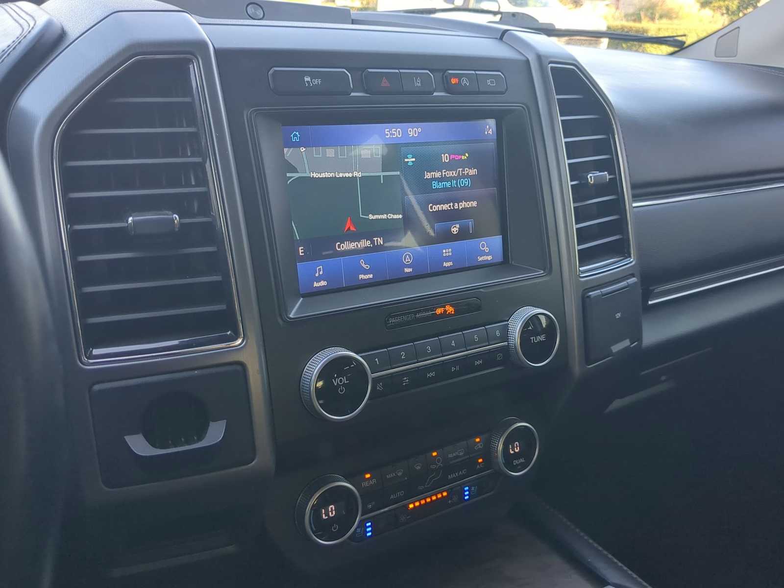 Thumbnail: 2021 Ford Expedition - 28