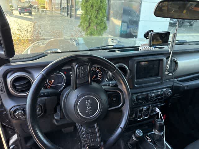 Thumbnail: 2020 Jeep Gladiator - 10