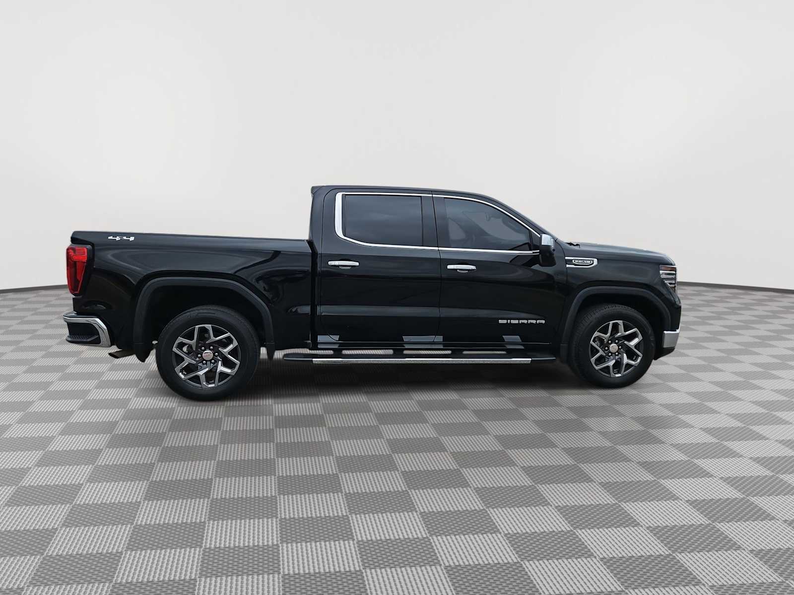 Thumbnail: 2023 GMC Sierra 1500 - 9