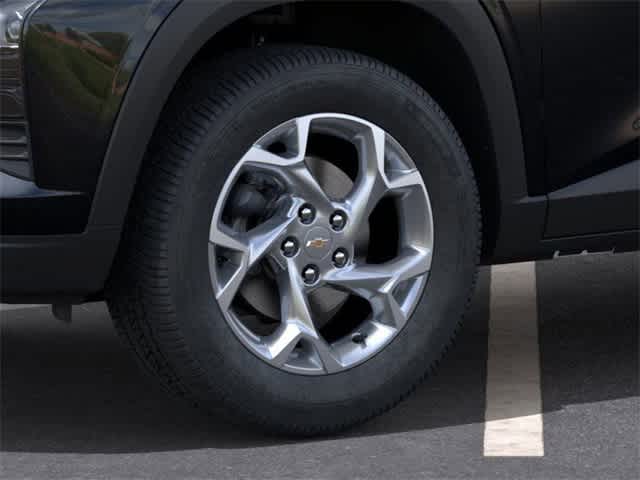 Thumbnail: 2026 Chevrolet Trax - 9