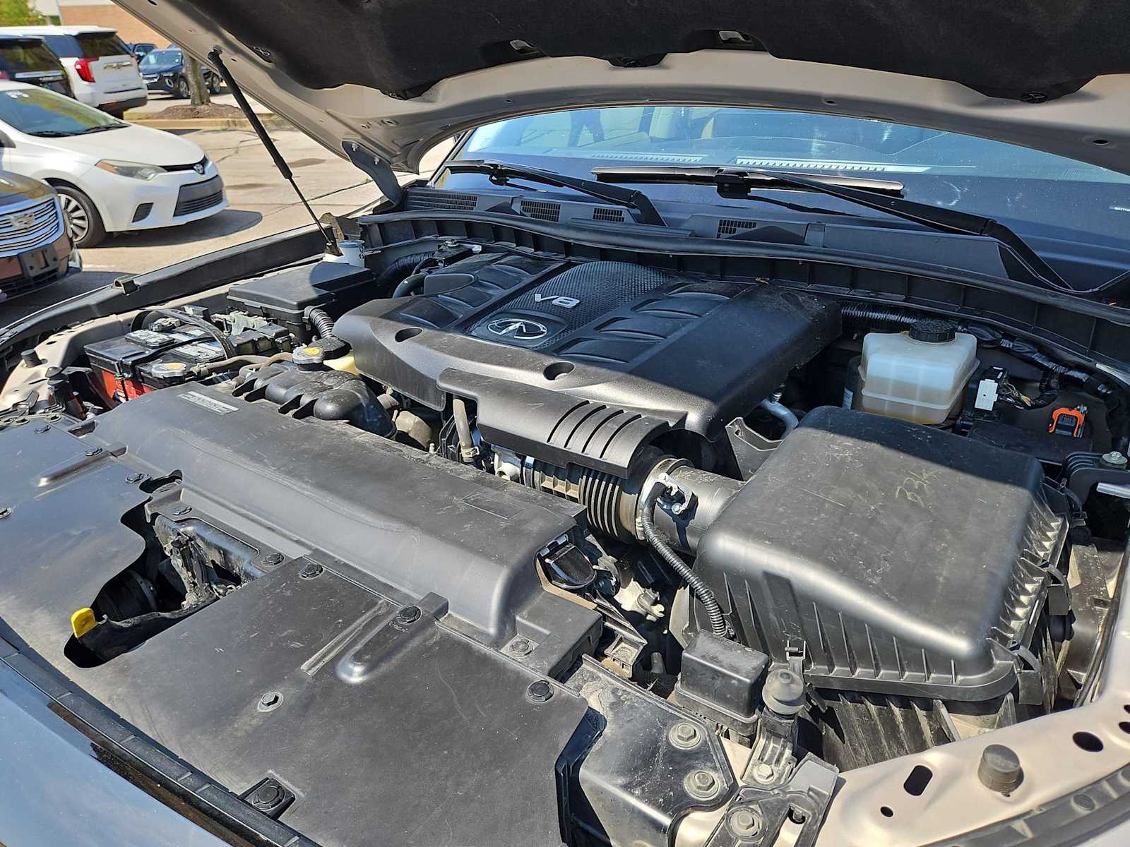 Thumbnail: 2022 INFINITI QX80 - 15