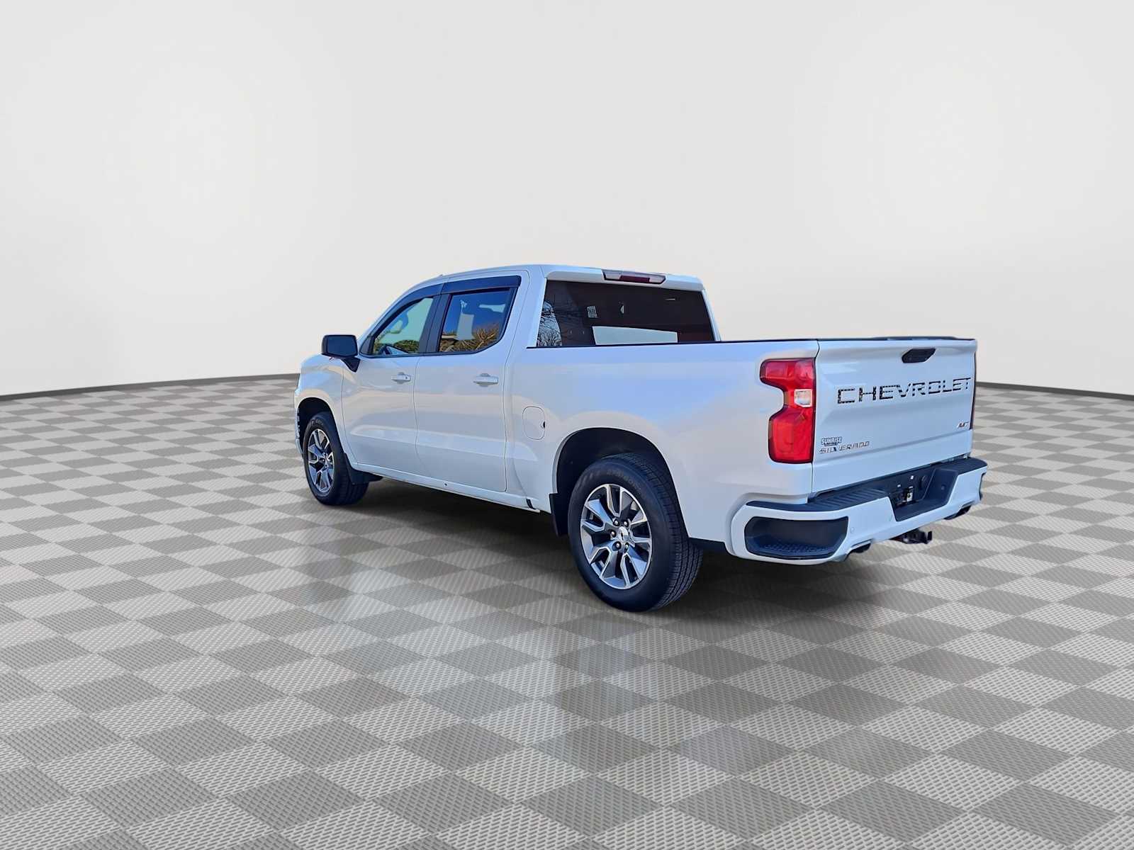Thumbnail: 2019 Chevrolet Silverado 1500 - 6