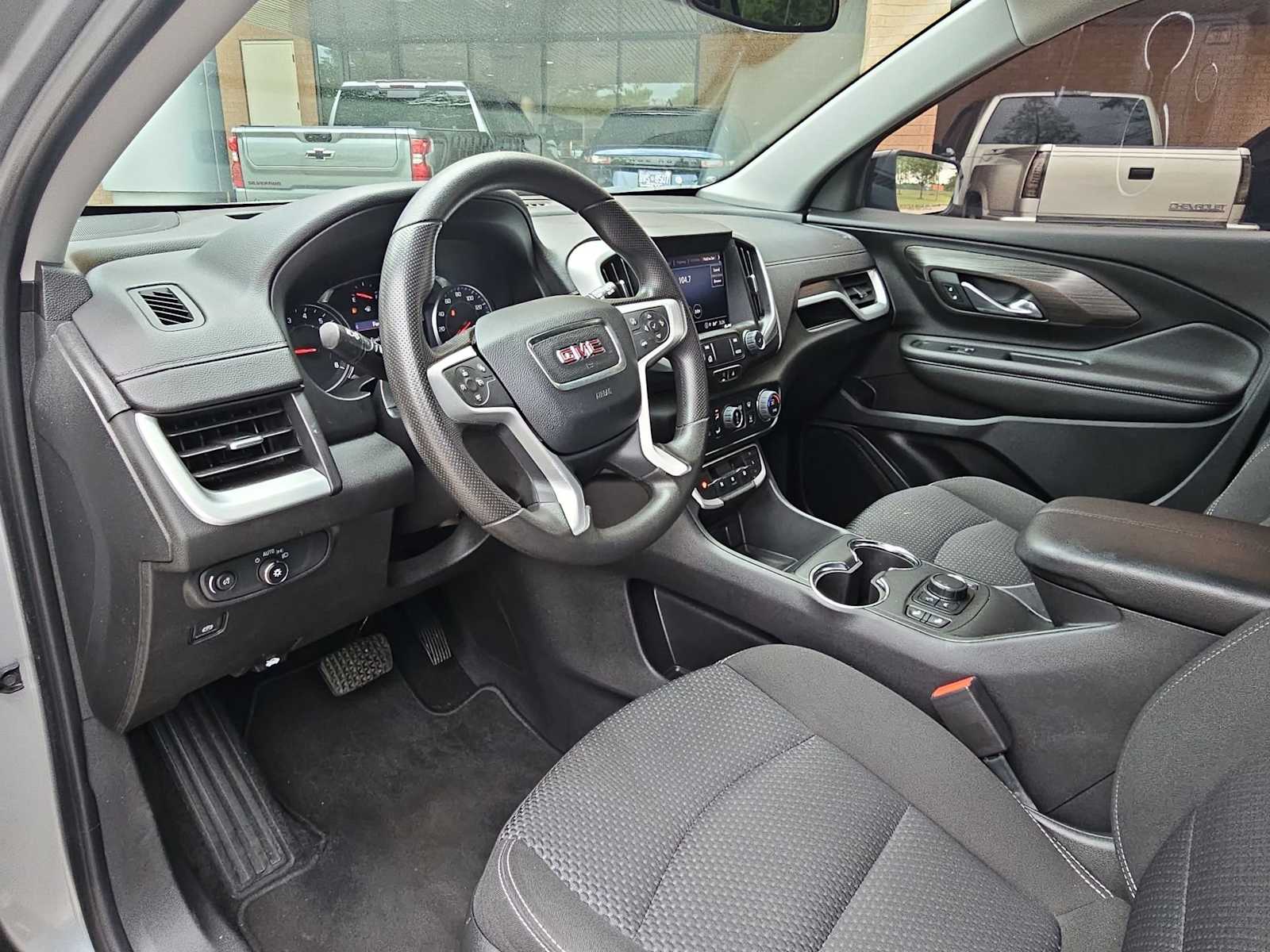 Thumbnail: 2023 GMC Terrain - 10